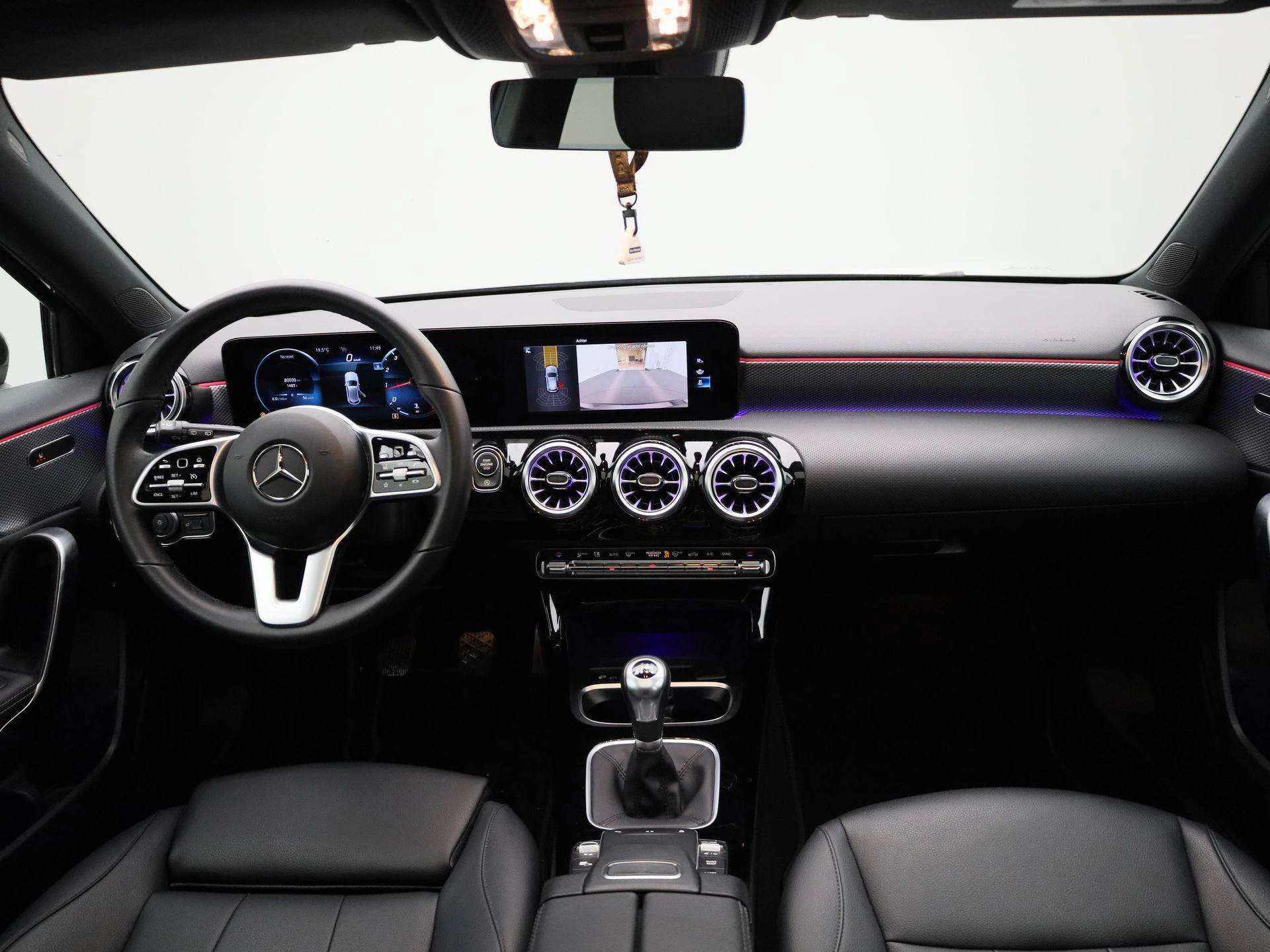 Mercedes-Benz-A-Klasse-image-35