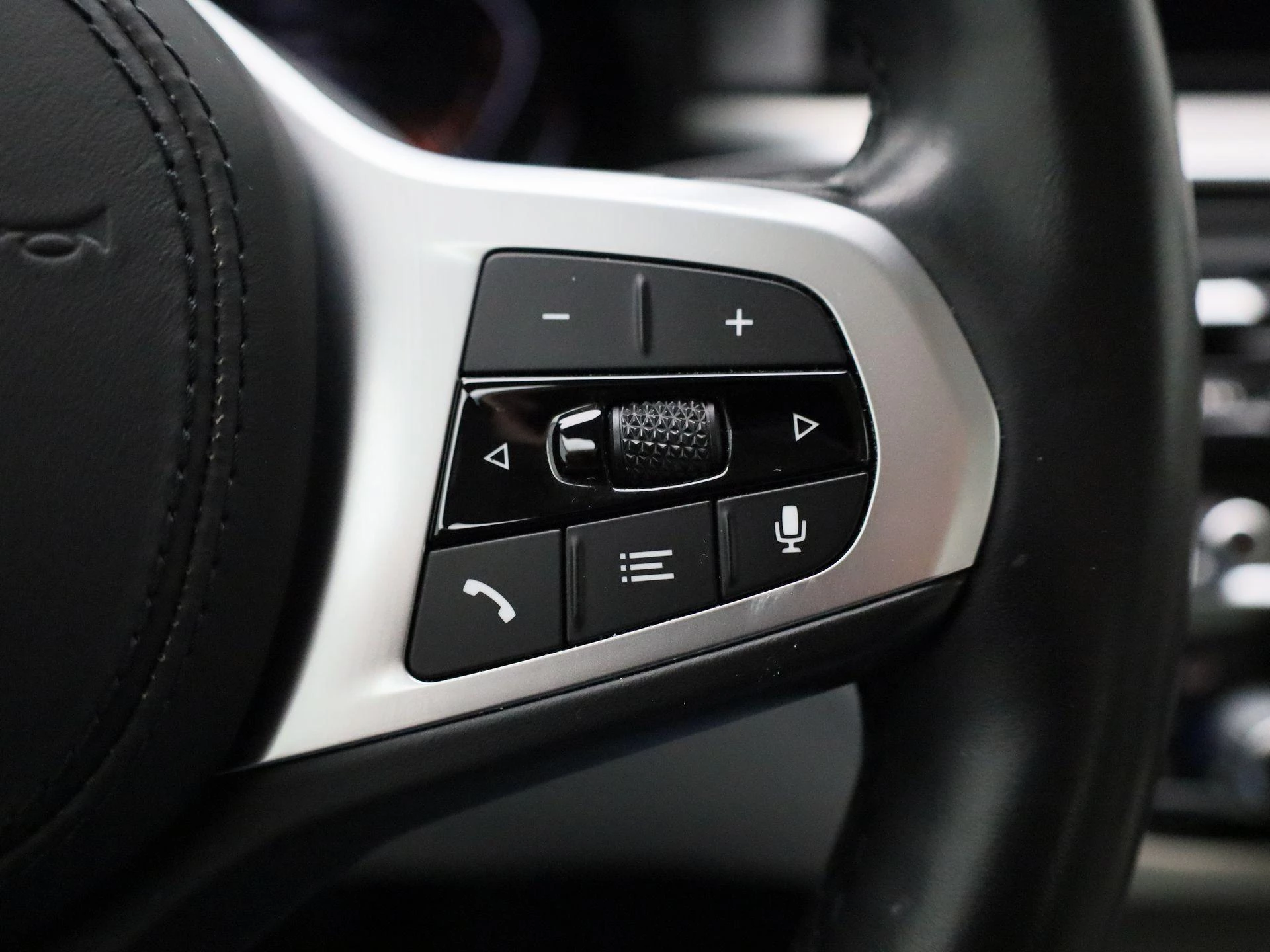 BMW-5 Serie-image-17