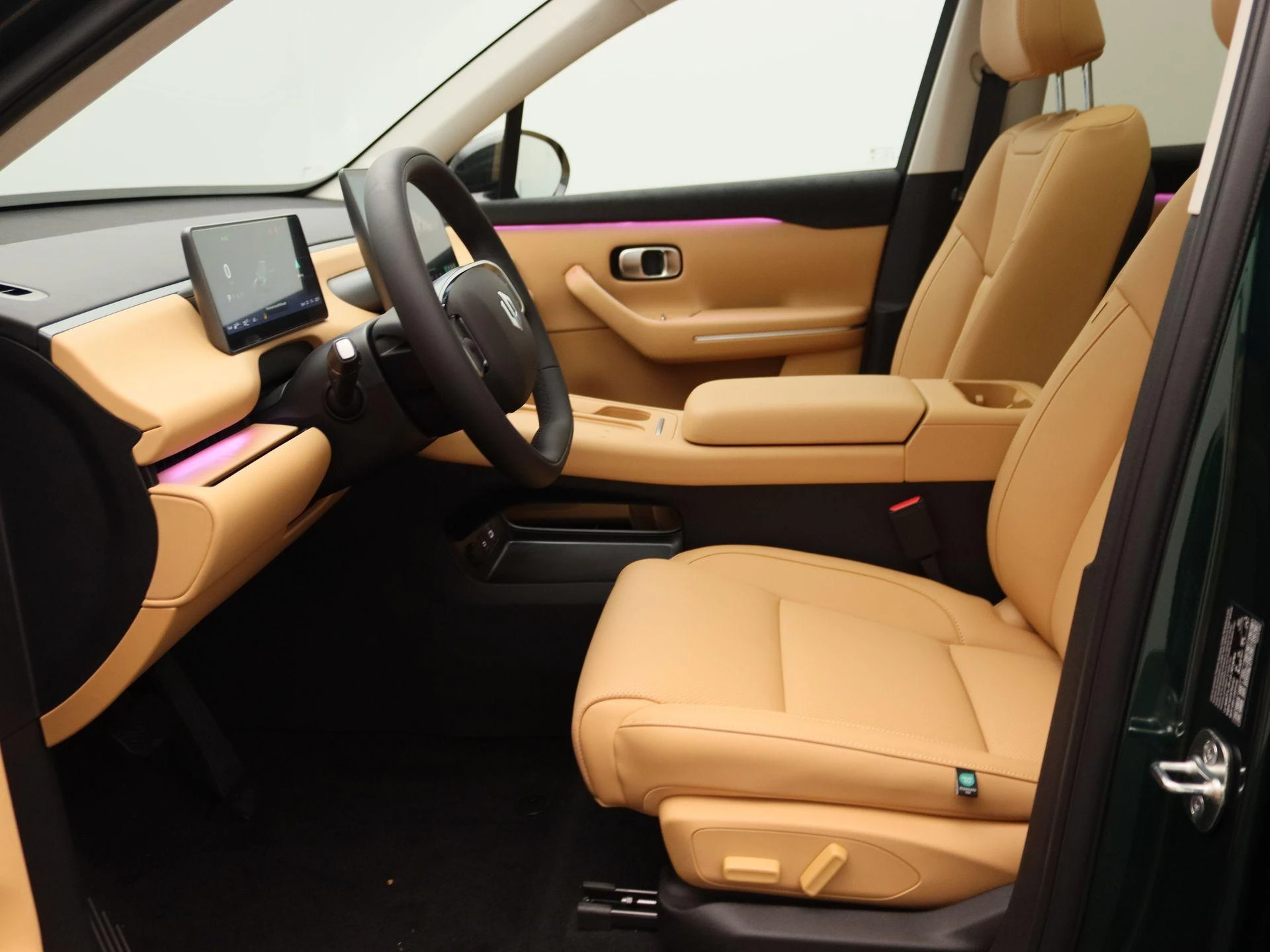Leapmotor C10 Design REEV 28.4 kWh