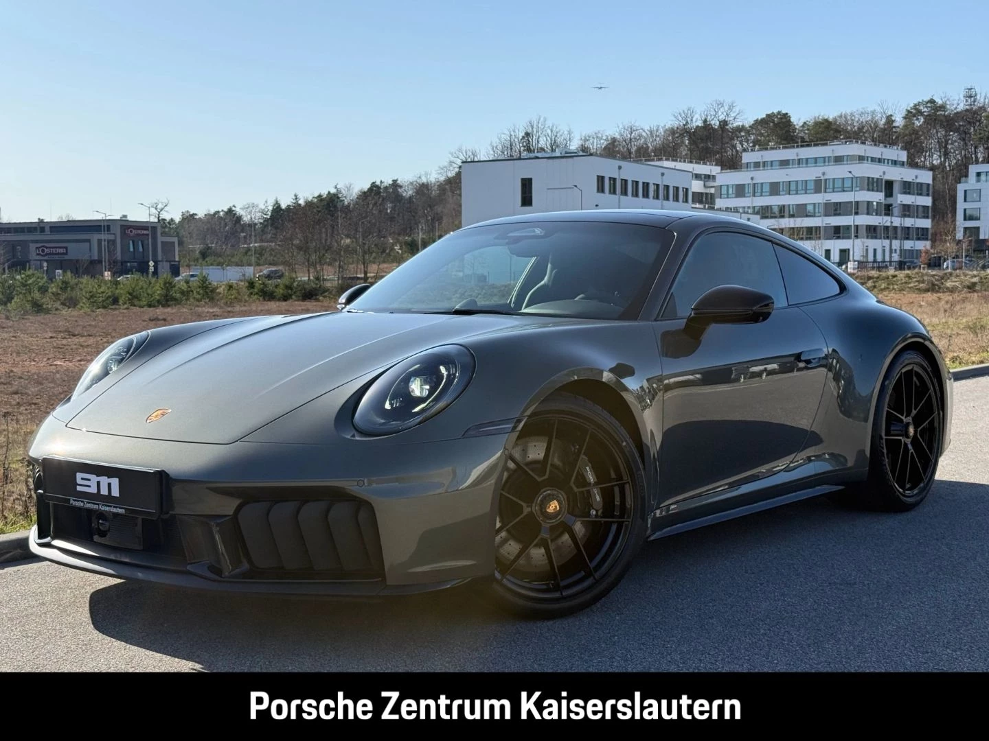 Porsche-911-image-0