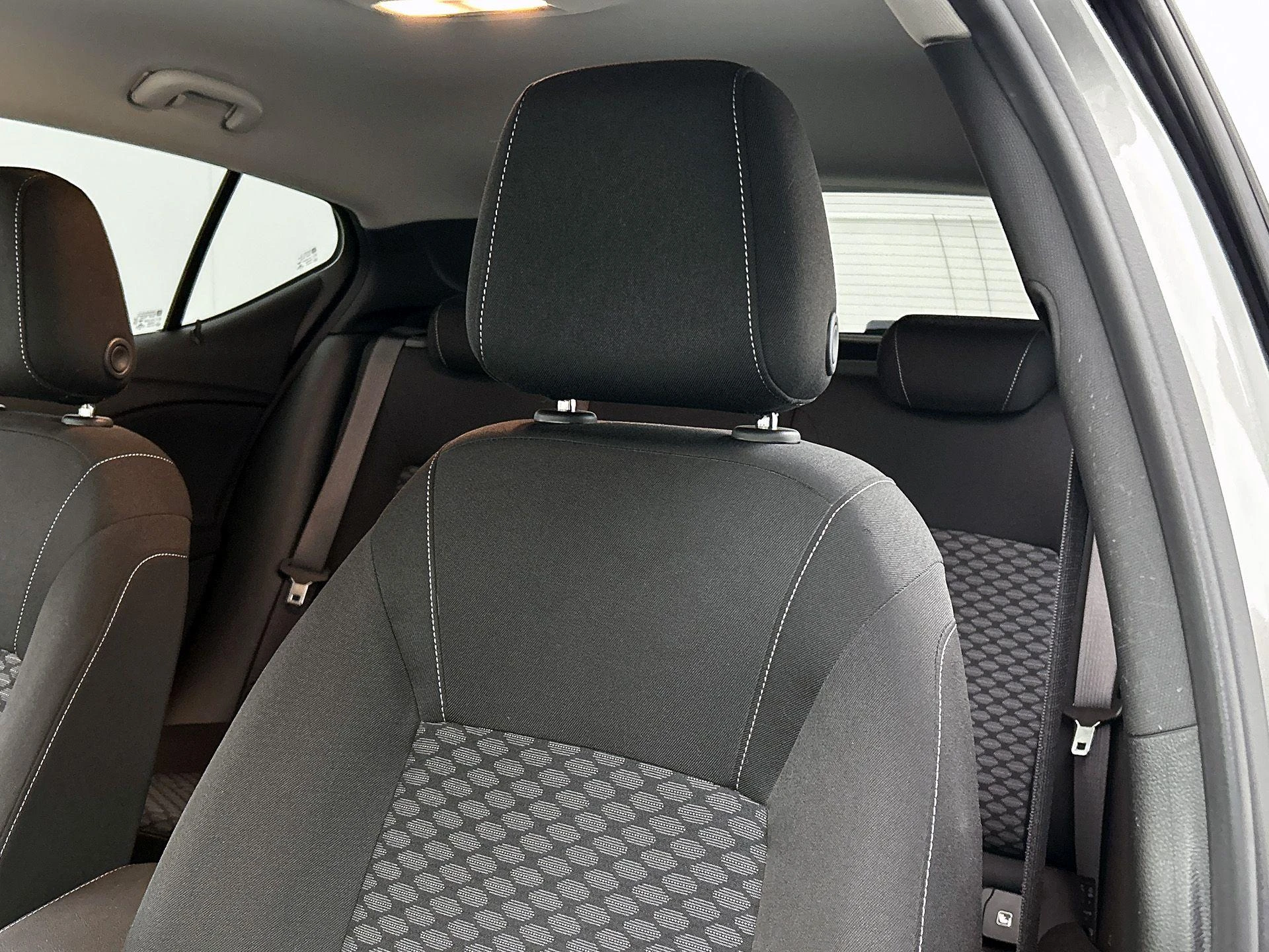 Opel-Astra-image-8