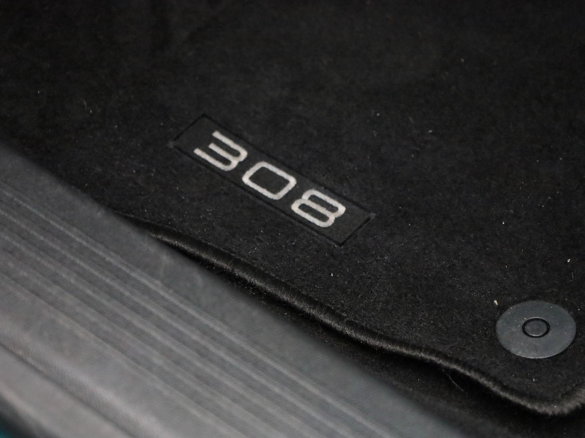 Peugeot-308-image-27