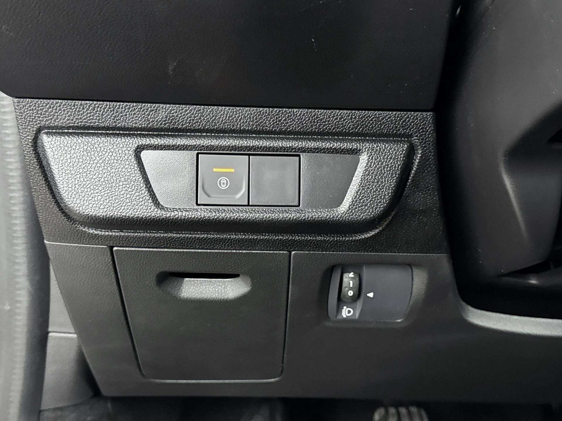 Dacia-Sandero Stepway-image-23