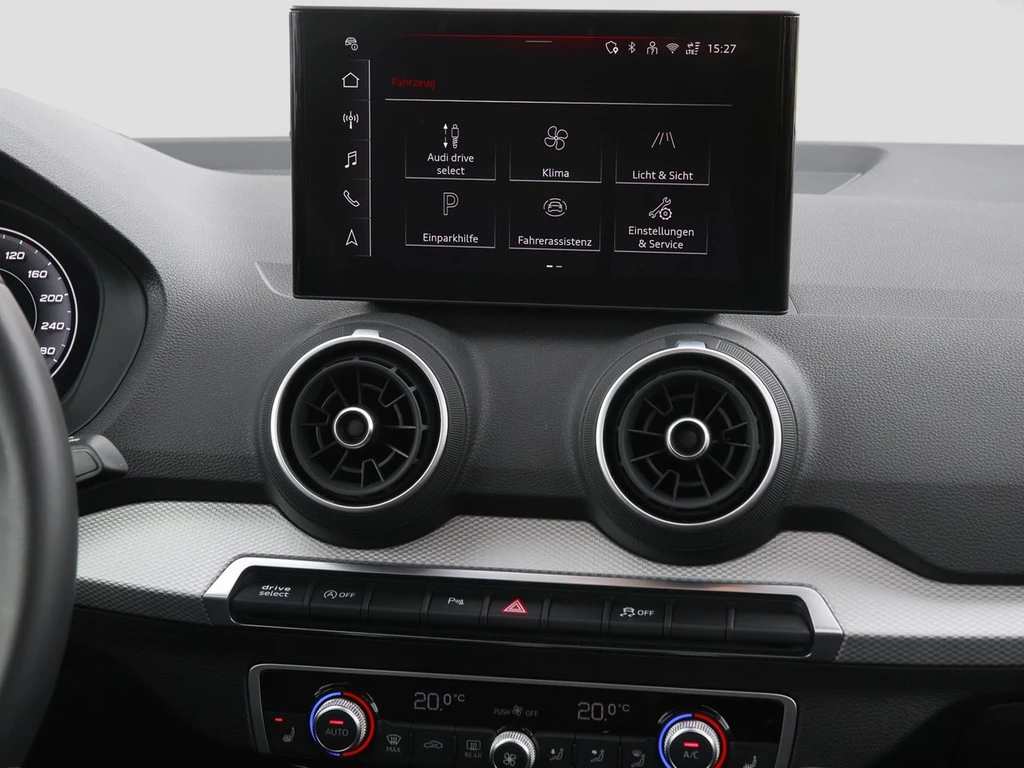 Audi Q2 30 TFSI S Line /Navi