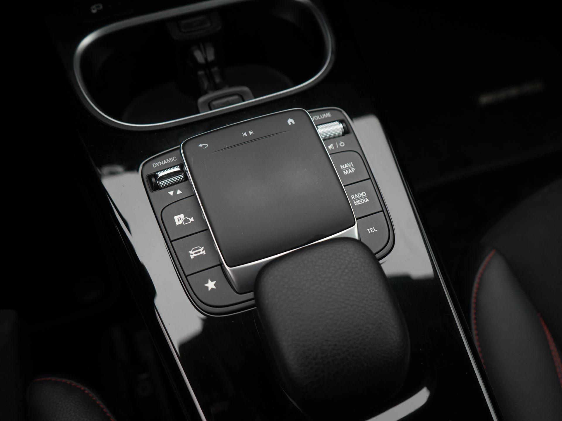 Mercedes-Benz-A-Klasse-image-27