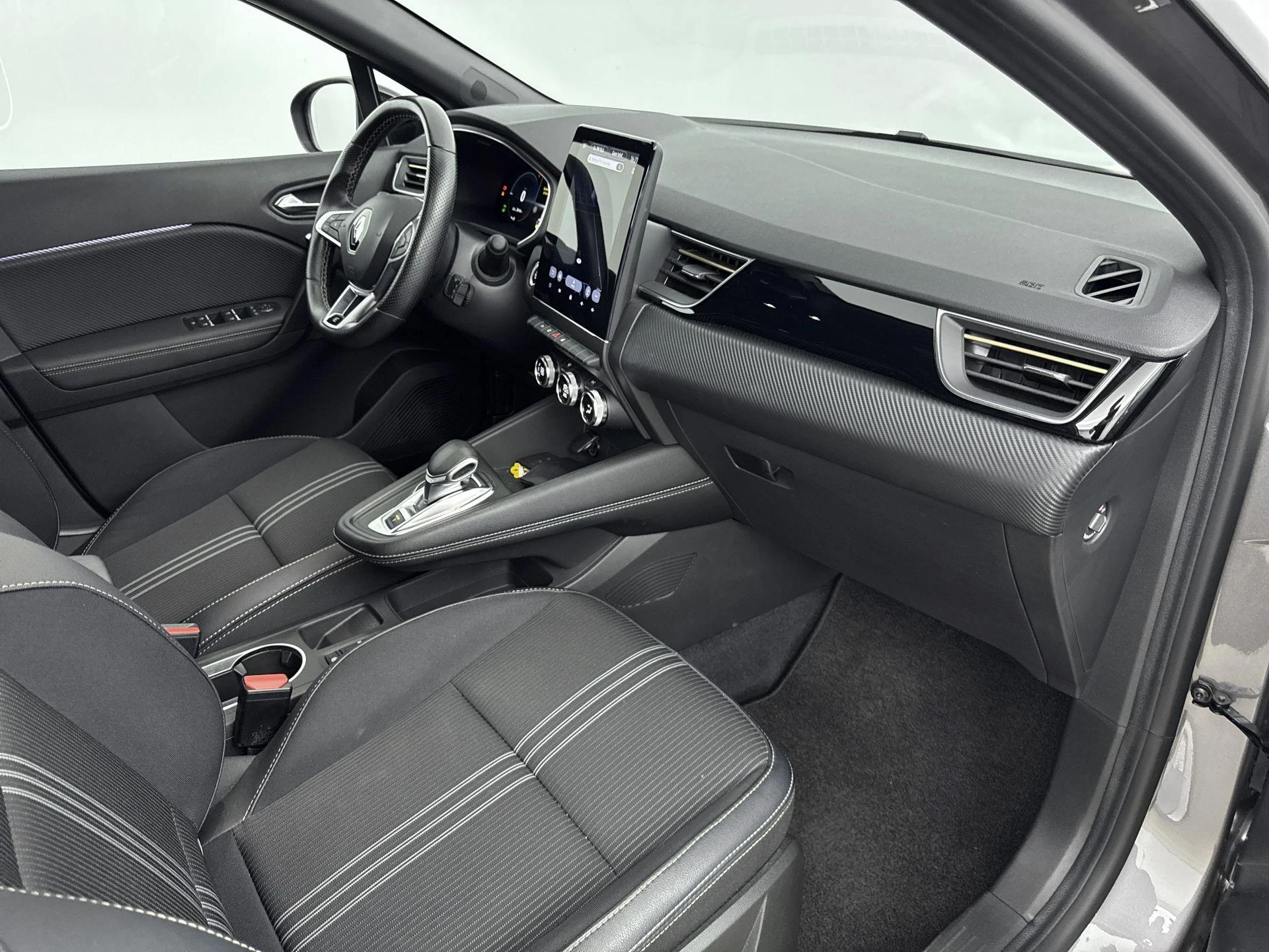Renault-Captur-image-17