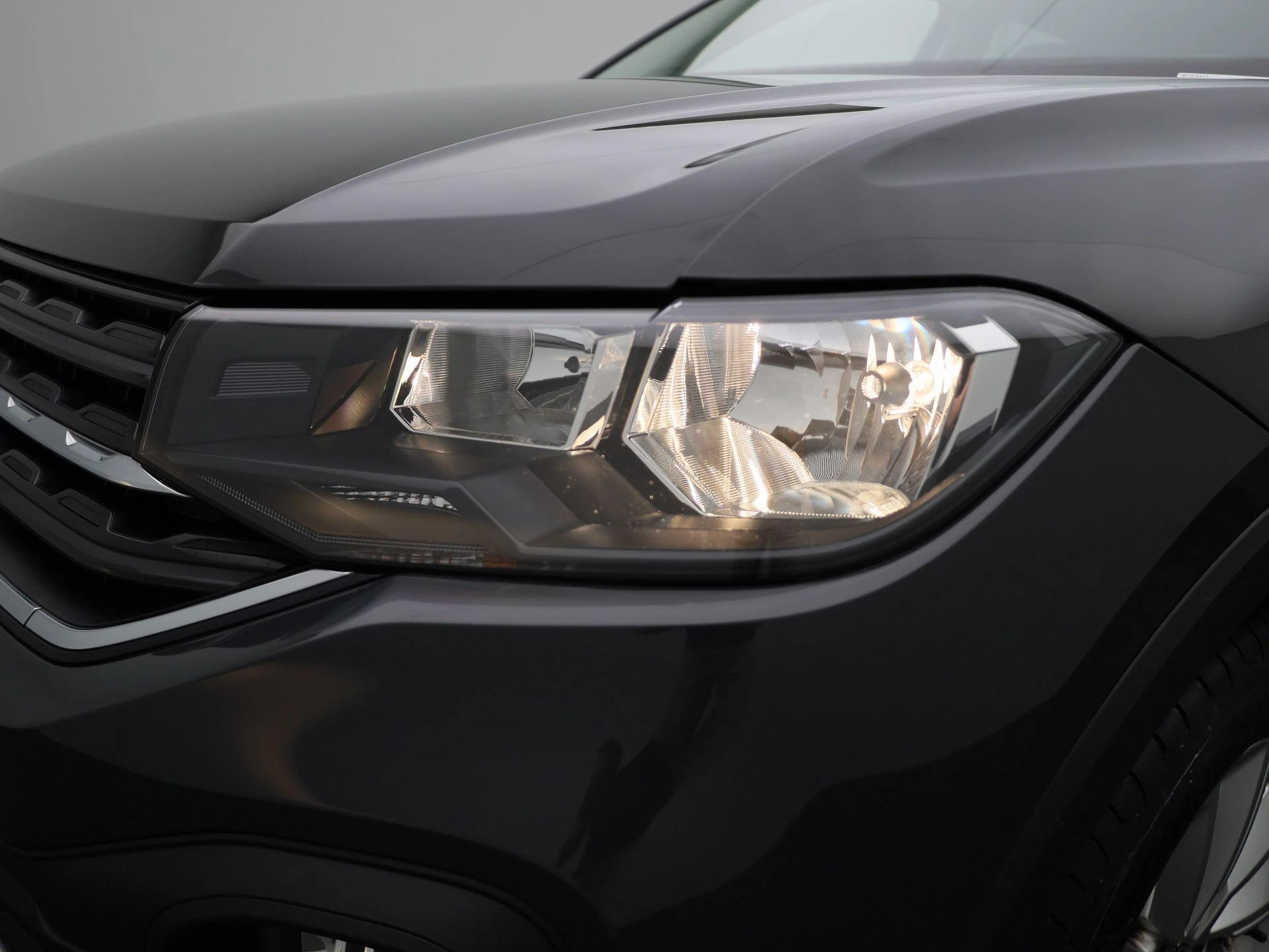 Volkswagen-T-Cross-image-14