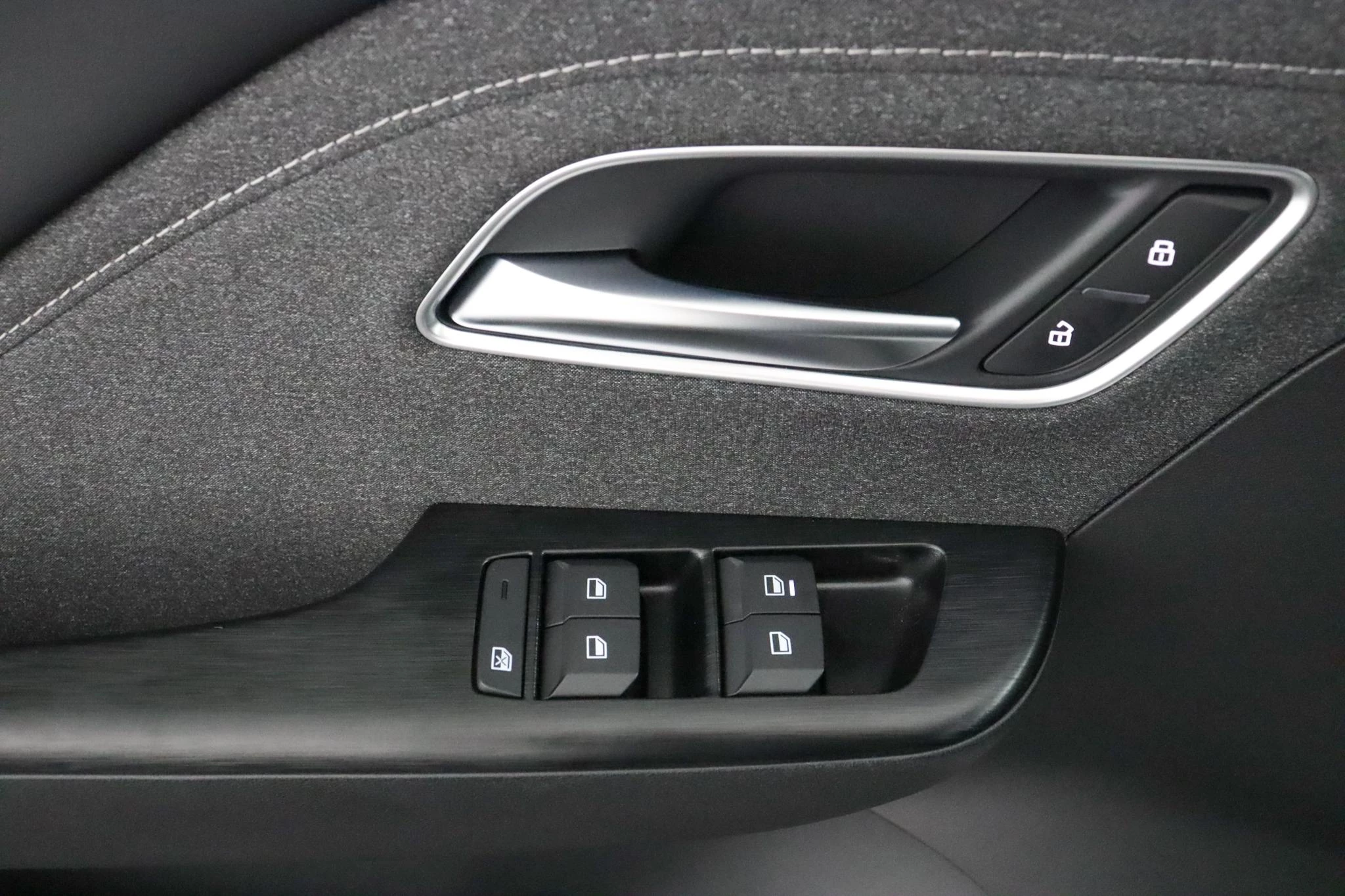 MG-ZS-image-24