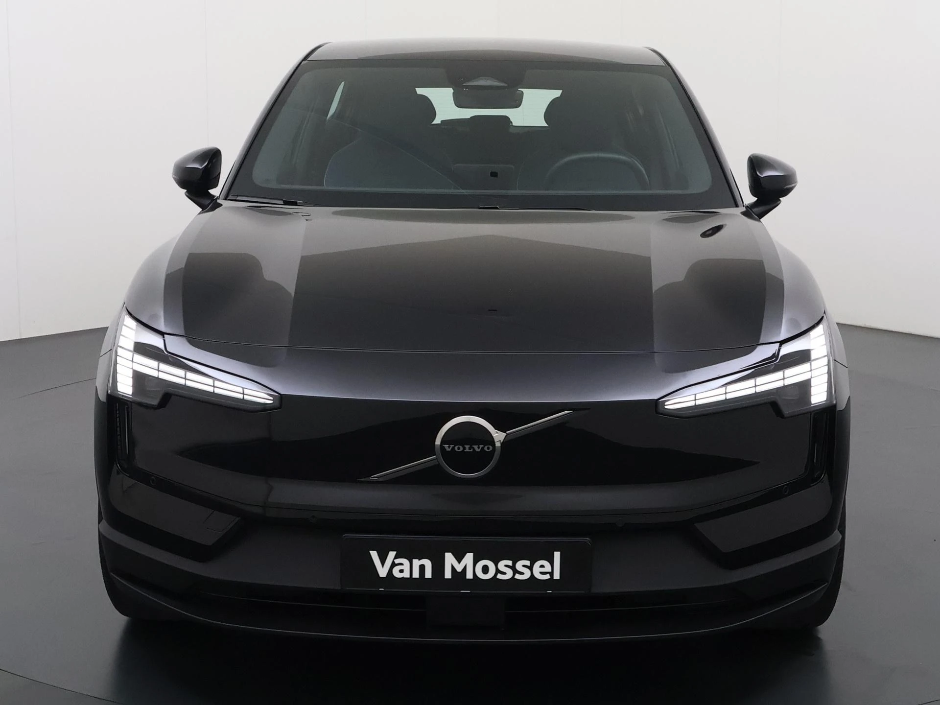 Volvo-EX30-image-7