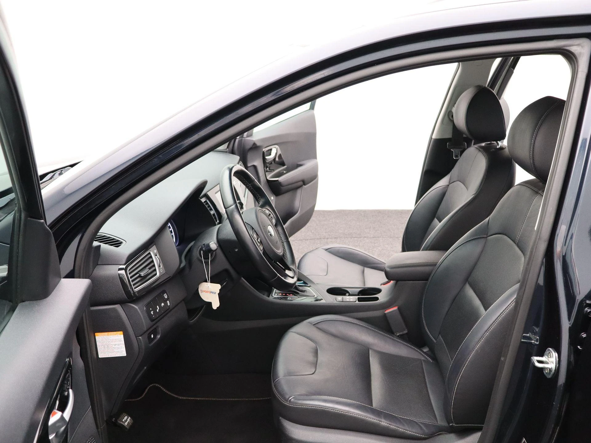 Kia-Niro-image-12