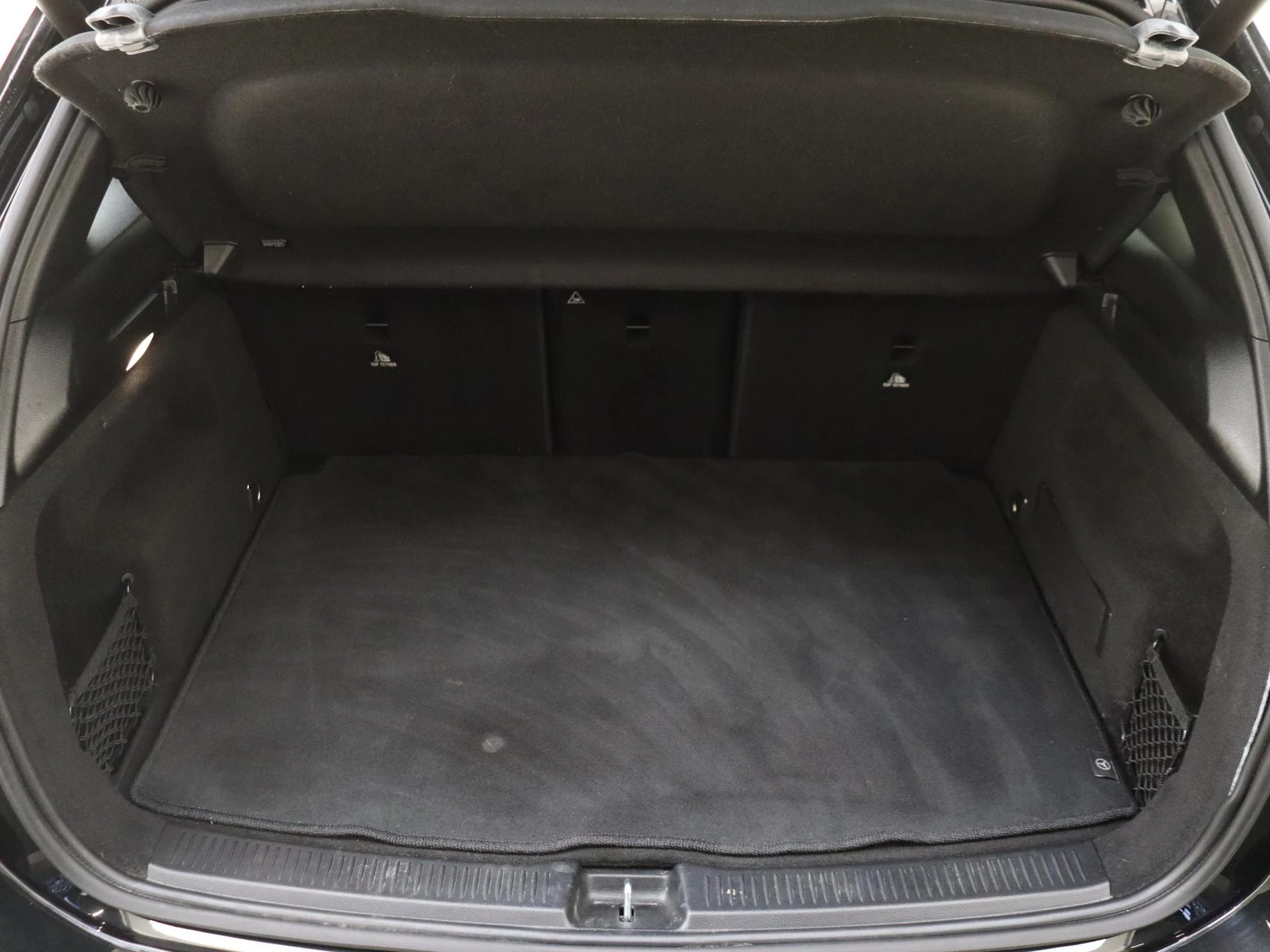 Mercedes-Benz-B-Klasse-image-34