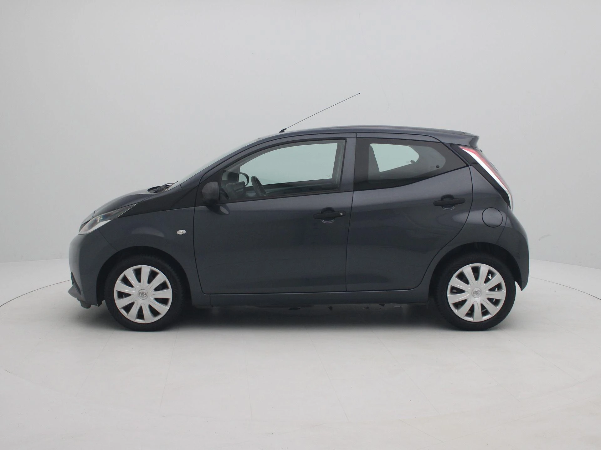 Toyota-Aygo-image-3