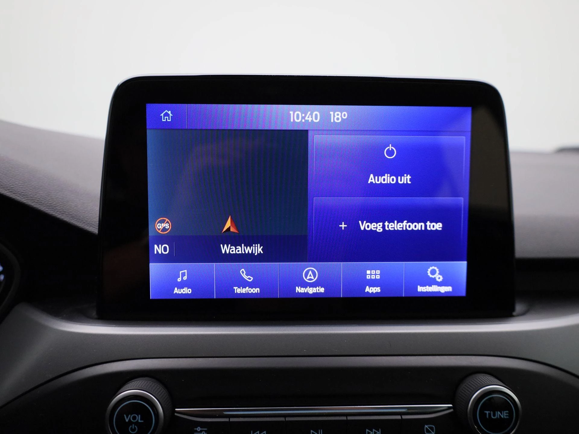 Ford Focus Wagon 1.0 EcoBoost Hybrid Connected