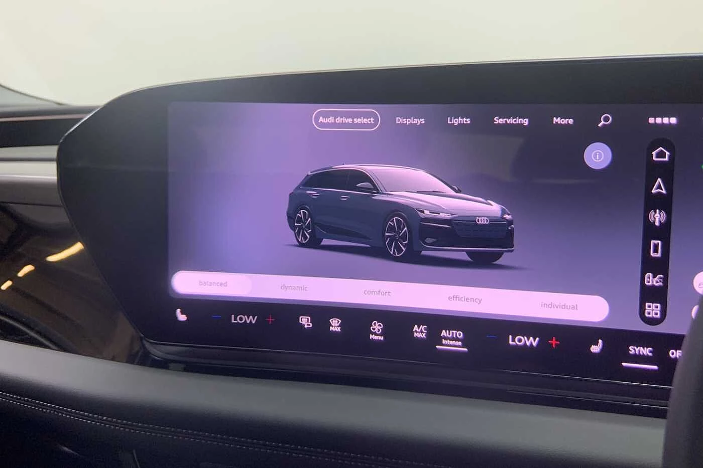 Audi-A6 Avant e-tron-image-21