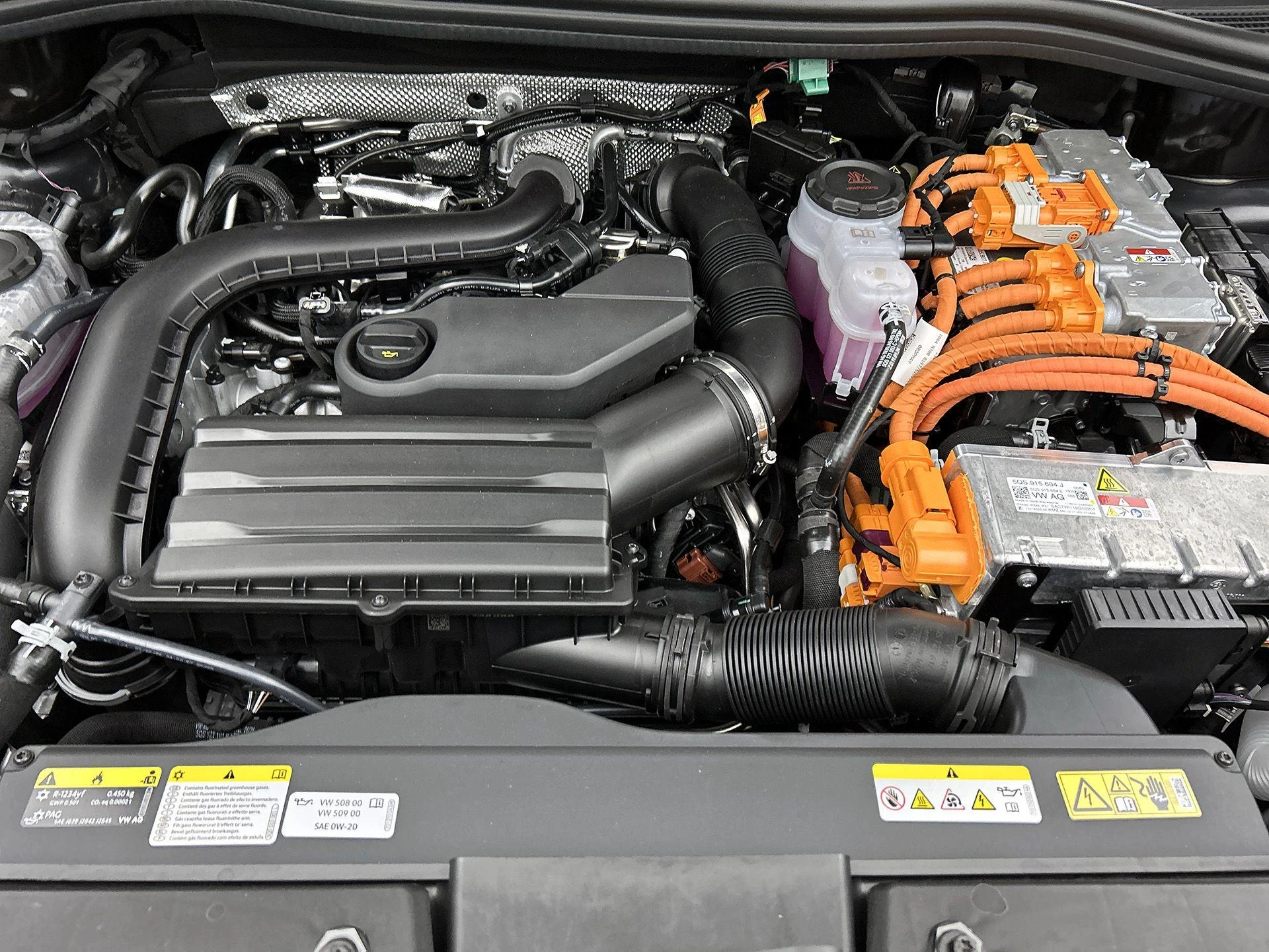 Volkswagen-Tayron-image-37