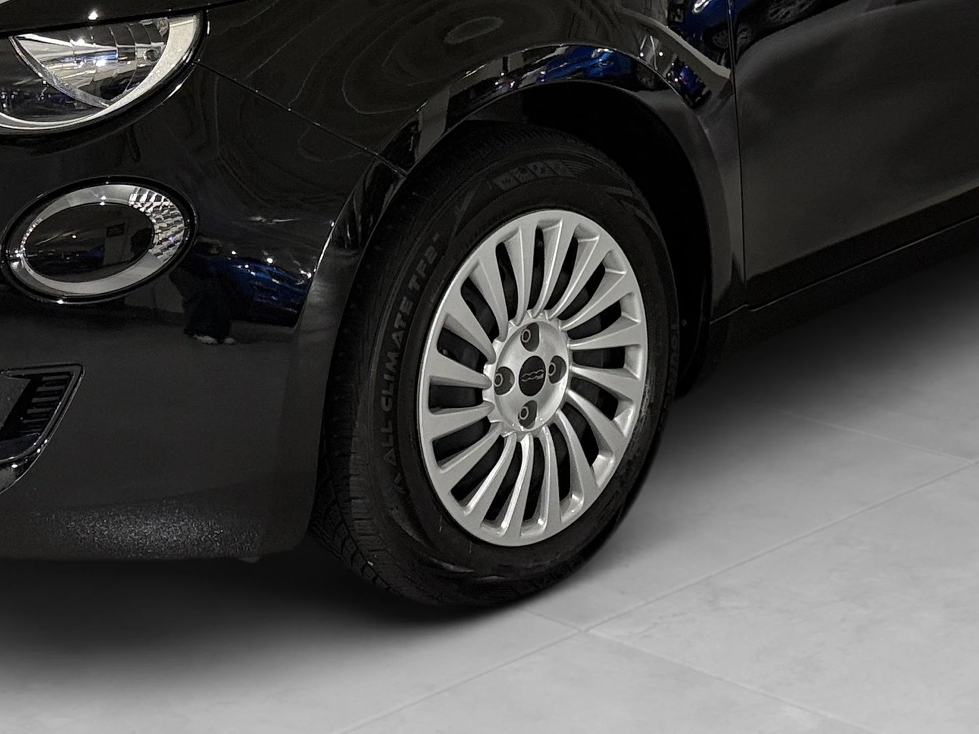 Fiat-500e-image-19