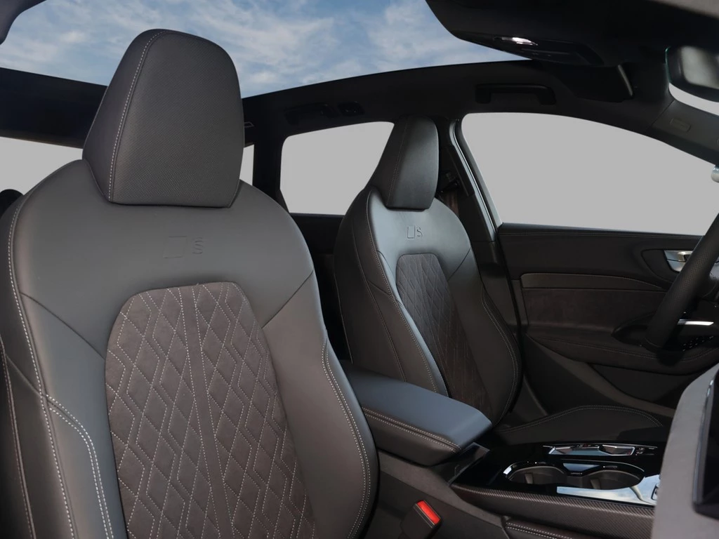 Audi A5 Avant e-hybrid quattro edition one S line