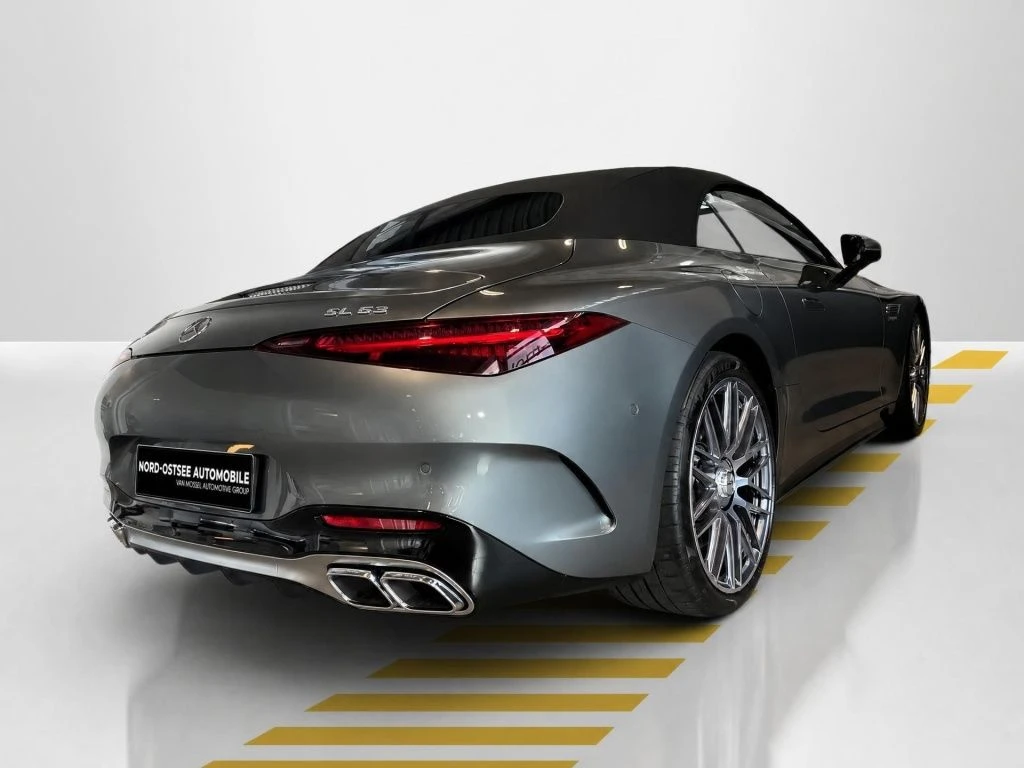 Mercedes-AMG-SL 63 AMG-image-14