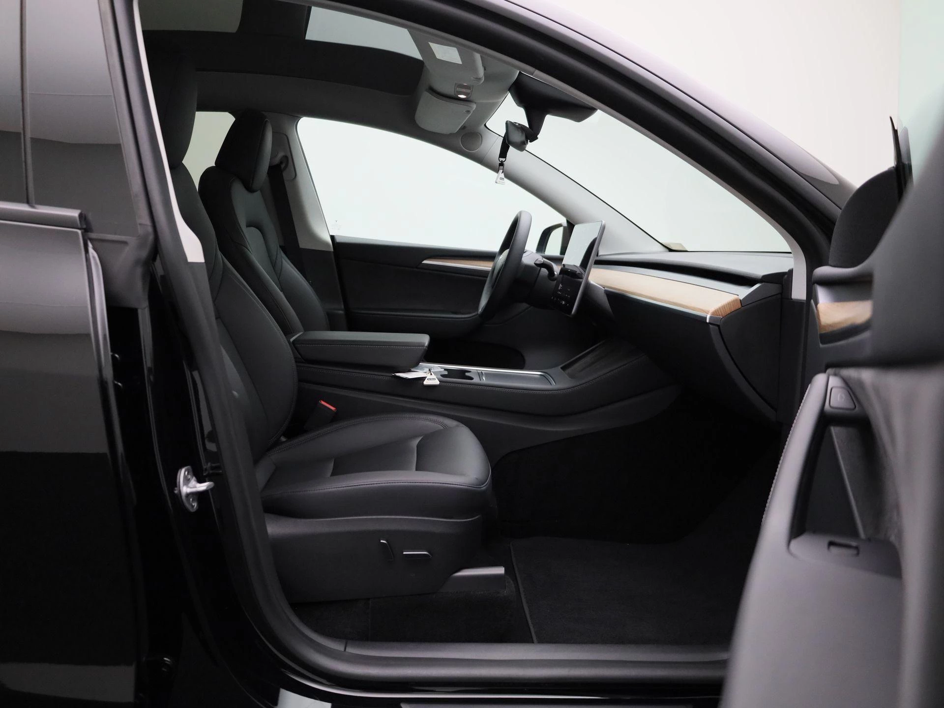 Tesla Model Y Long Range AWD 75 kWh