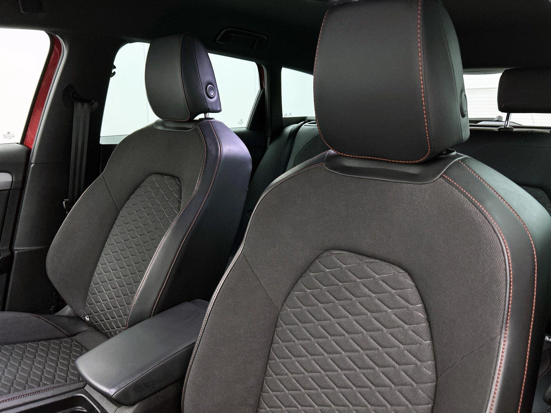 SEAT-Leon-image-10