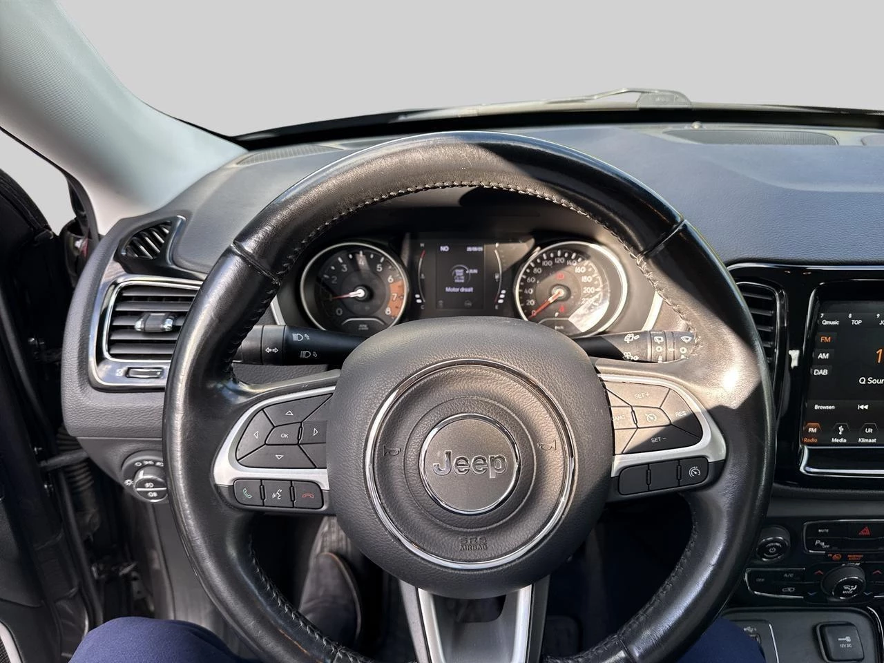 Jeep-Compass-image-12