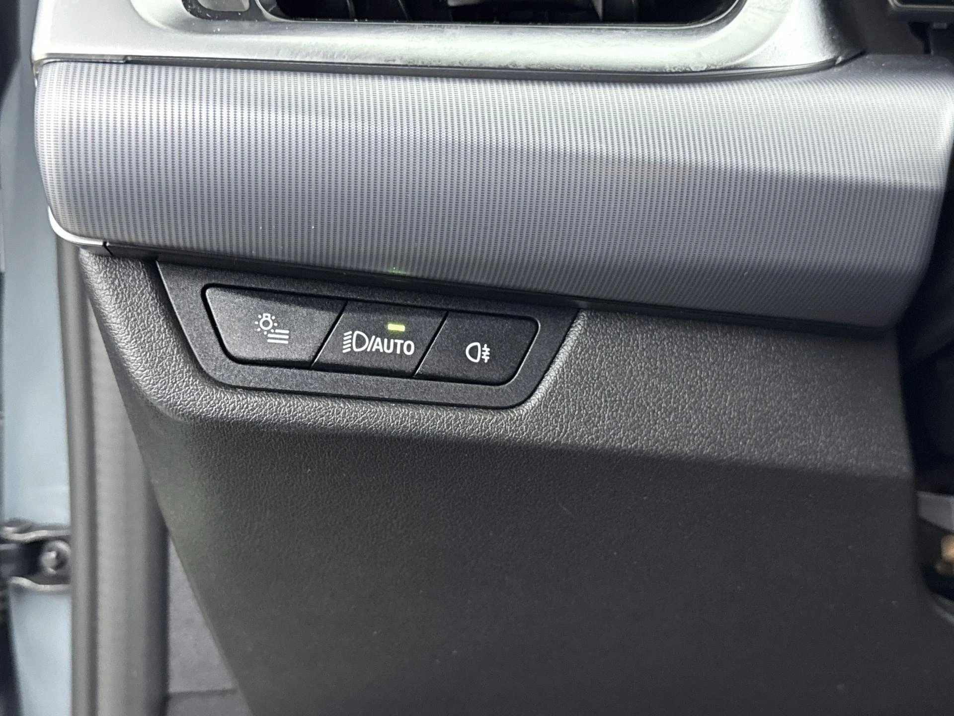 BMW-iX2-image-14
