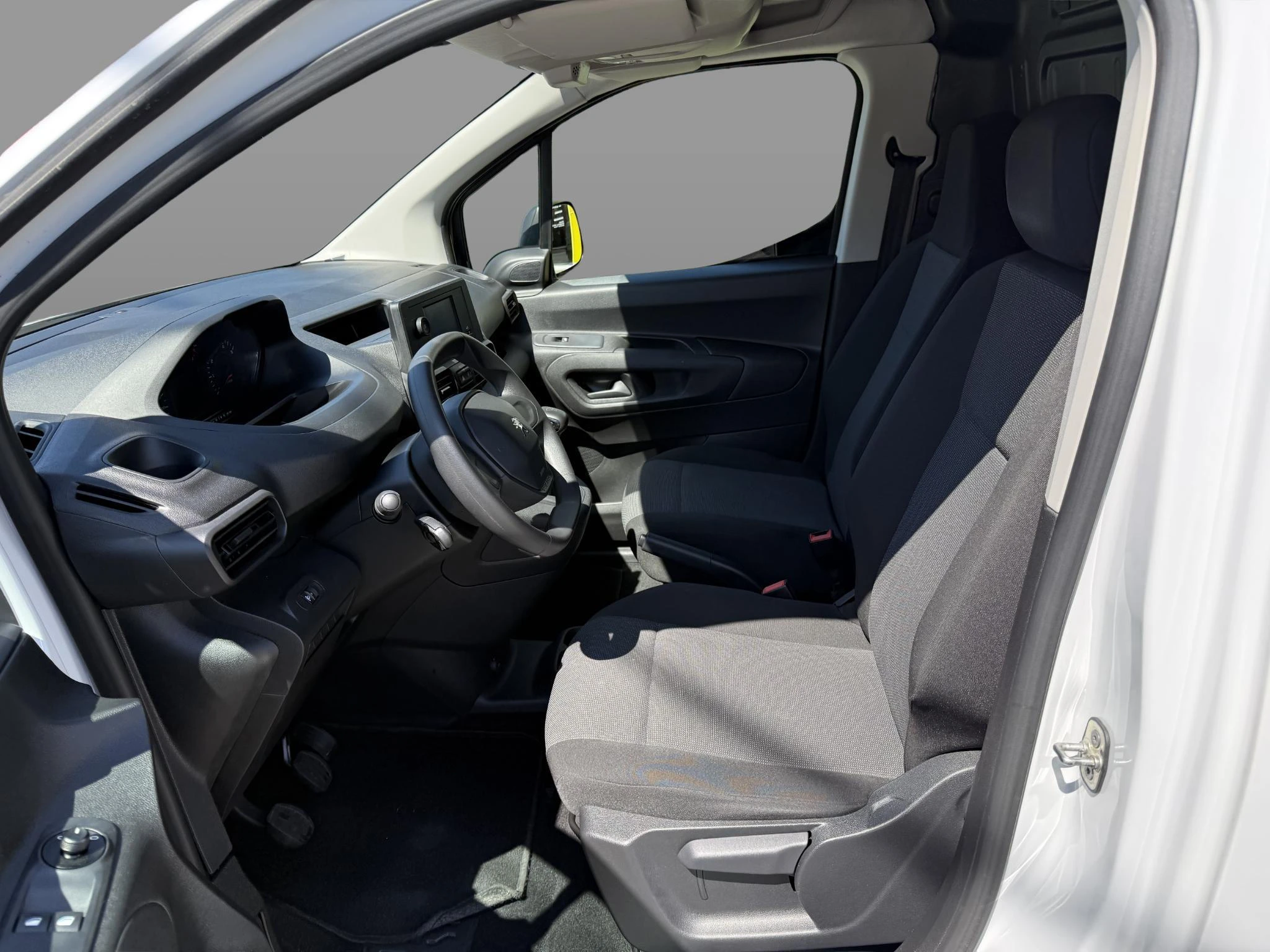 Peugeot-Partner-image-6