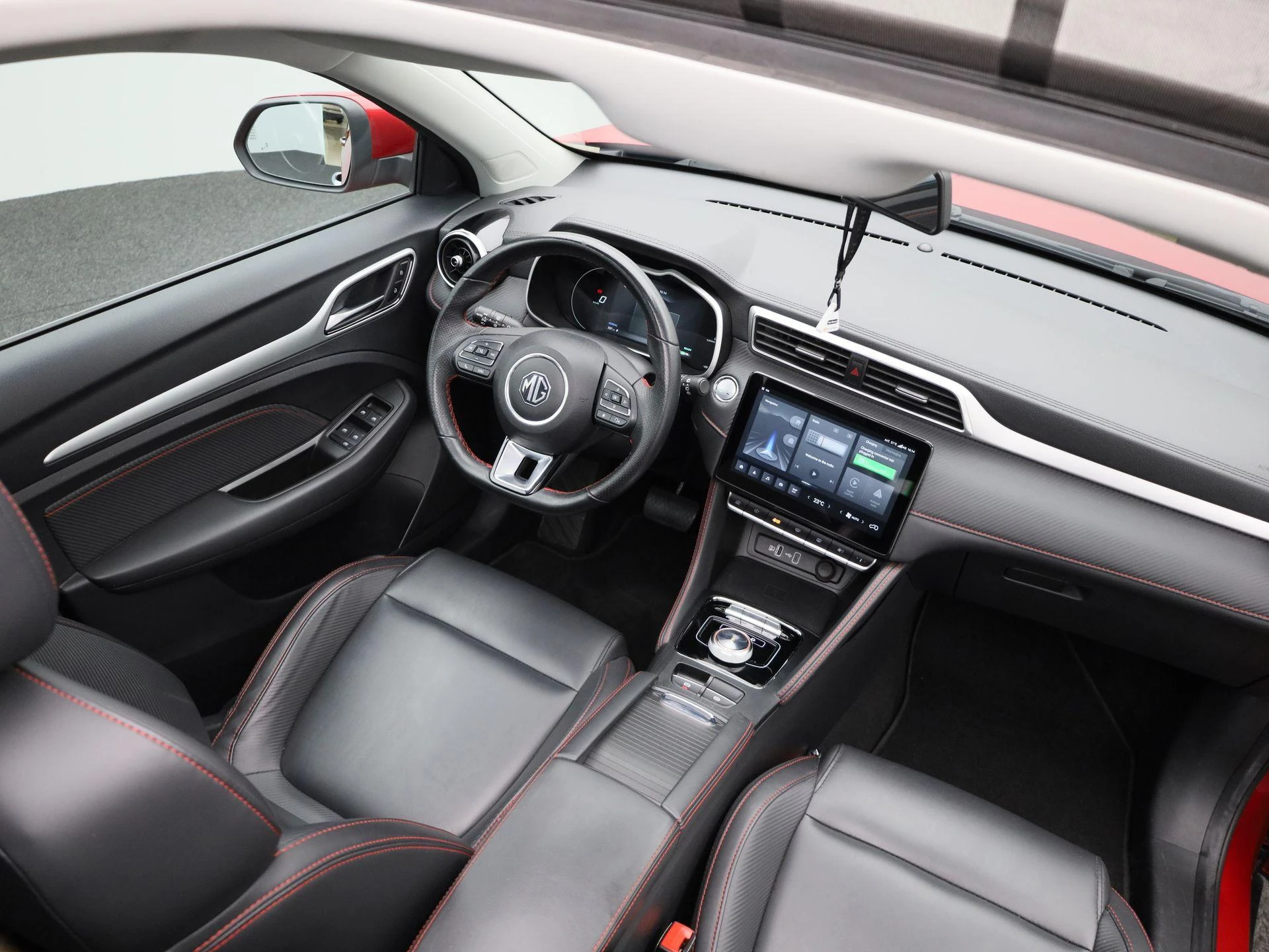 MG-ZS EV-image-35