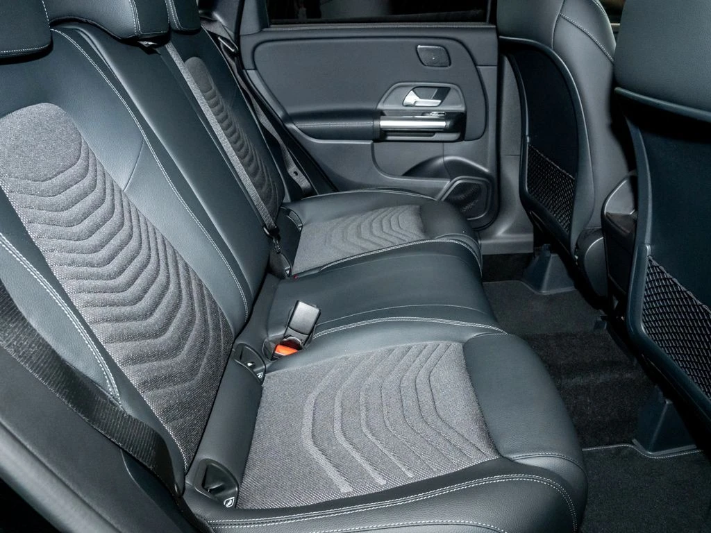 Mercedes-Benz-B-Klasse 200 d-image-11