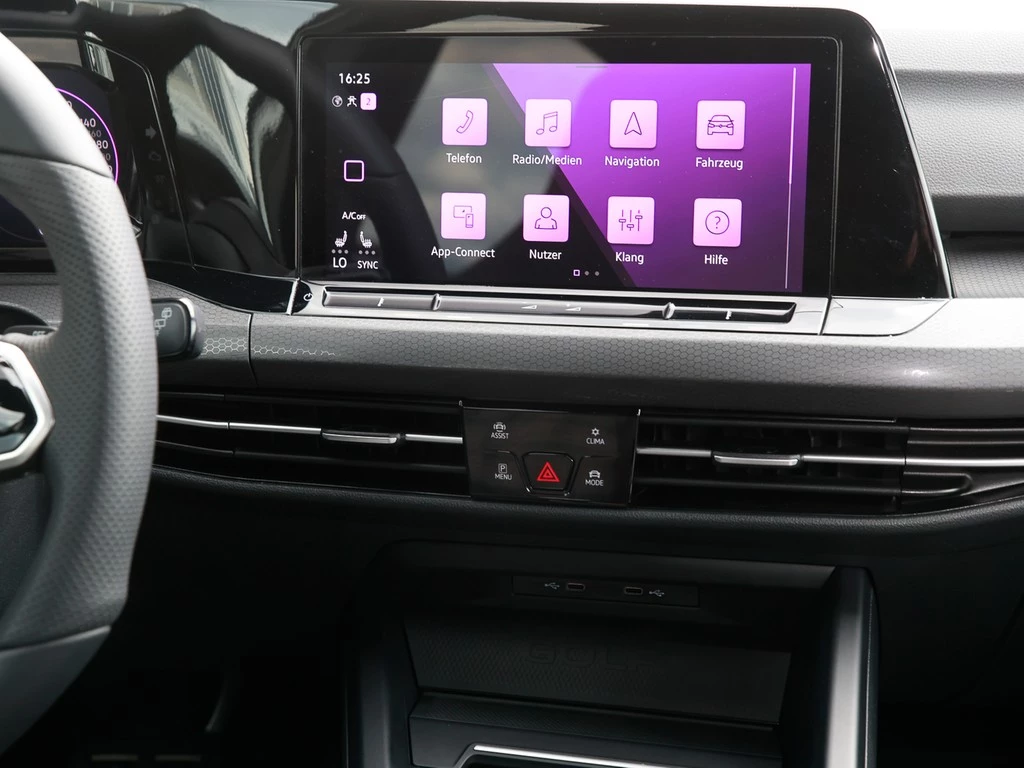 Volkswagen Golf GTI 2.0 TSI DSG Navi/RFK