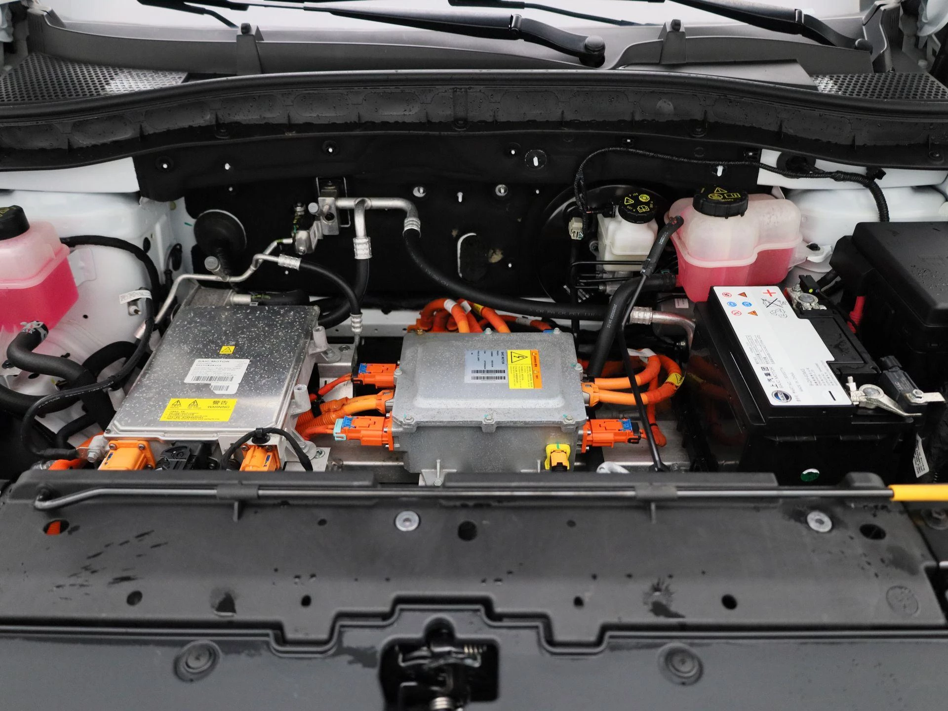 MG-ZS-image-28