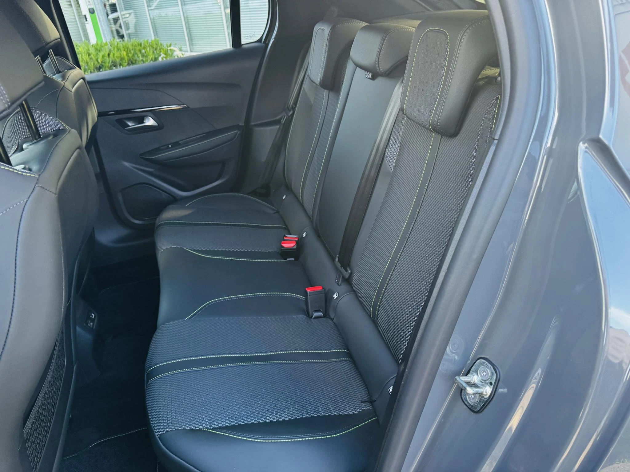 Peugeot-208-image-22
