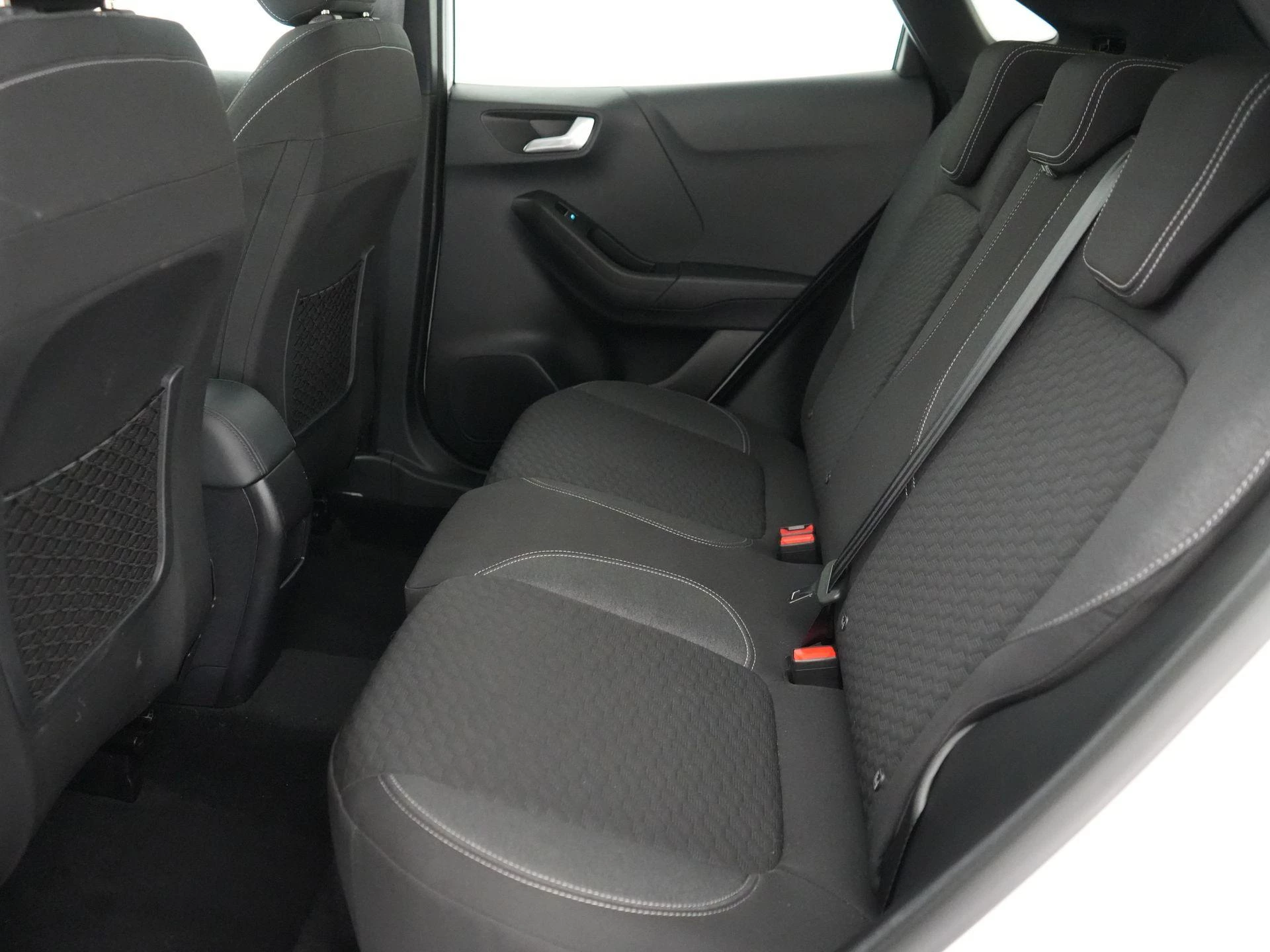 Ford Puma 1.0i Ecoboost MHEV 92kW Aut. Titanium