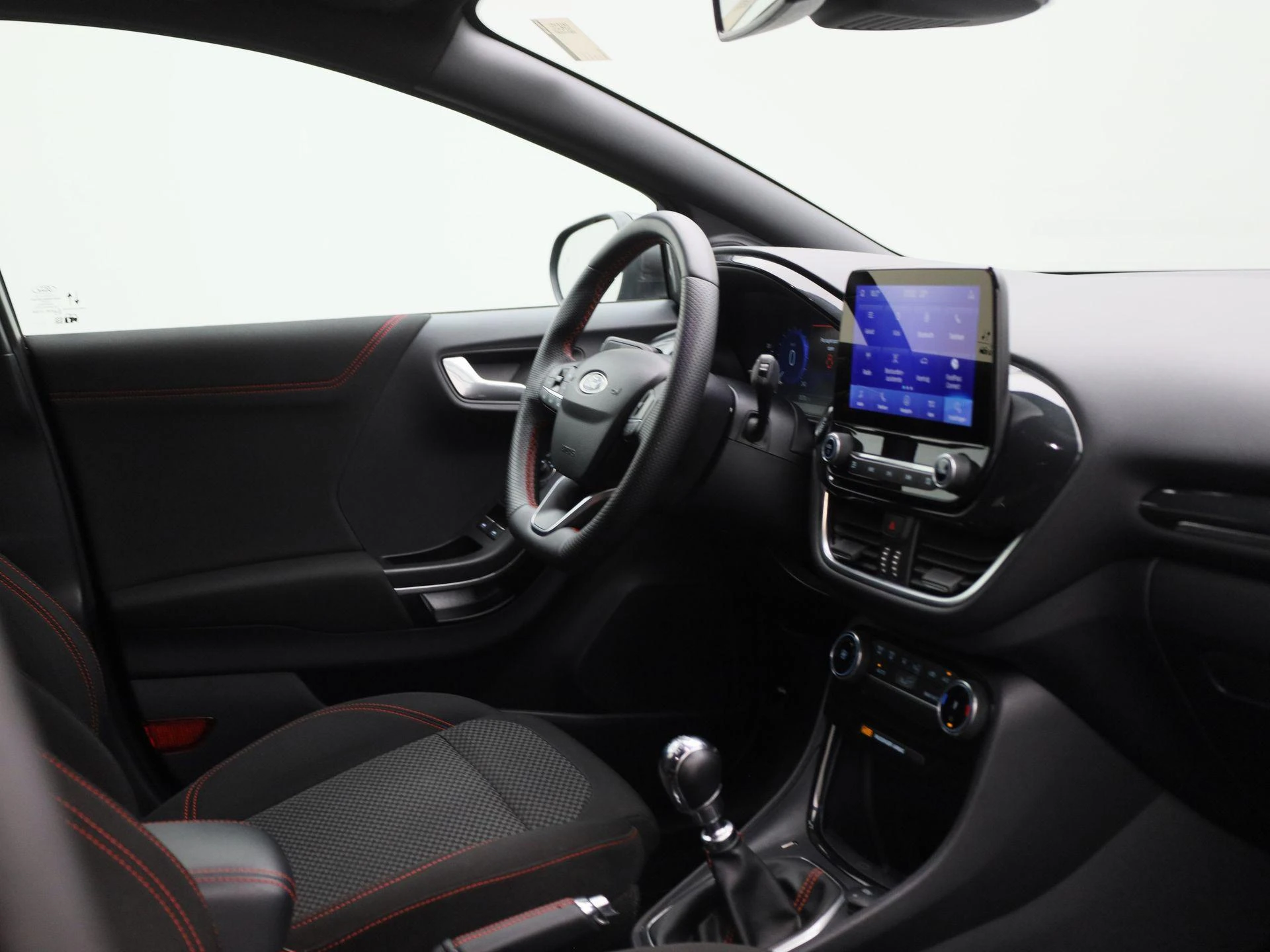 Ford-Puma-image-30