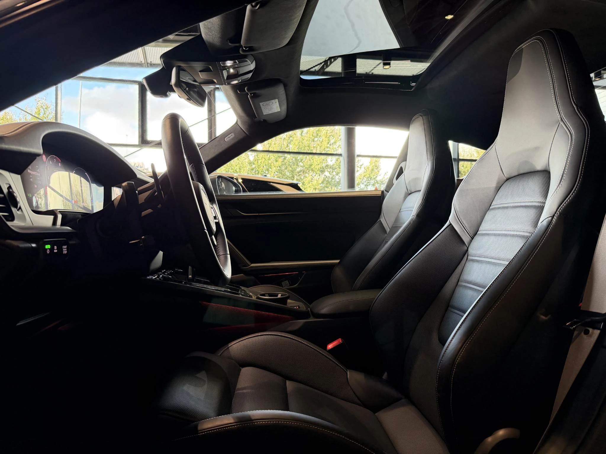 Porsche-911-image-22