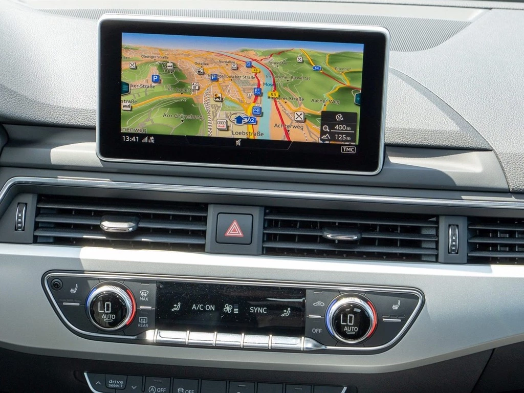 Audi A4 allroad 45TFSI quattro Navi, AHK, Rear-View