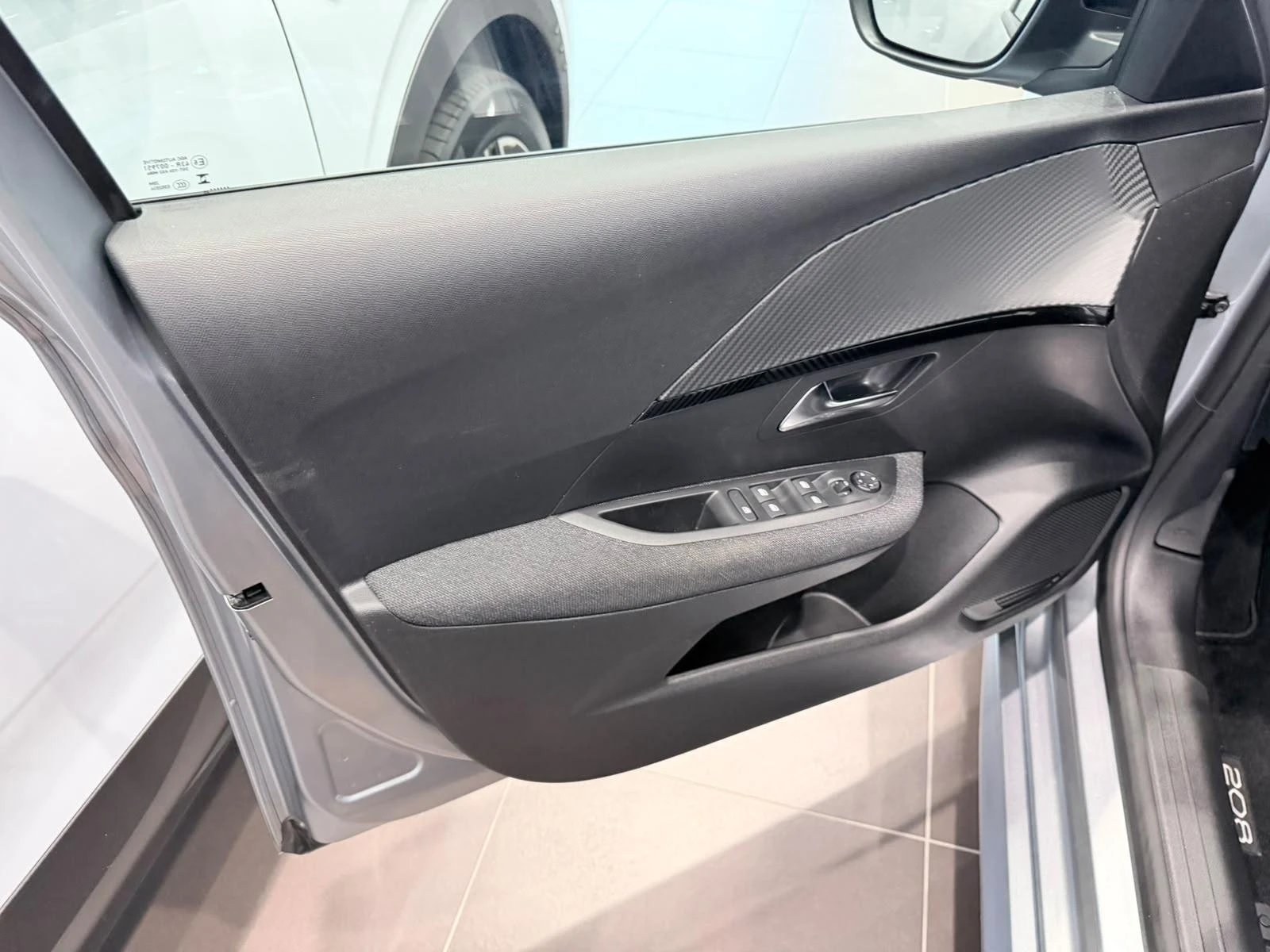 Peugeot 208 1.2 PureTech 100 MAN6 S&S Style