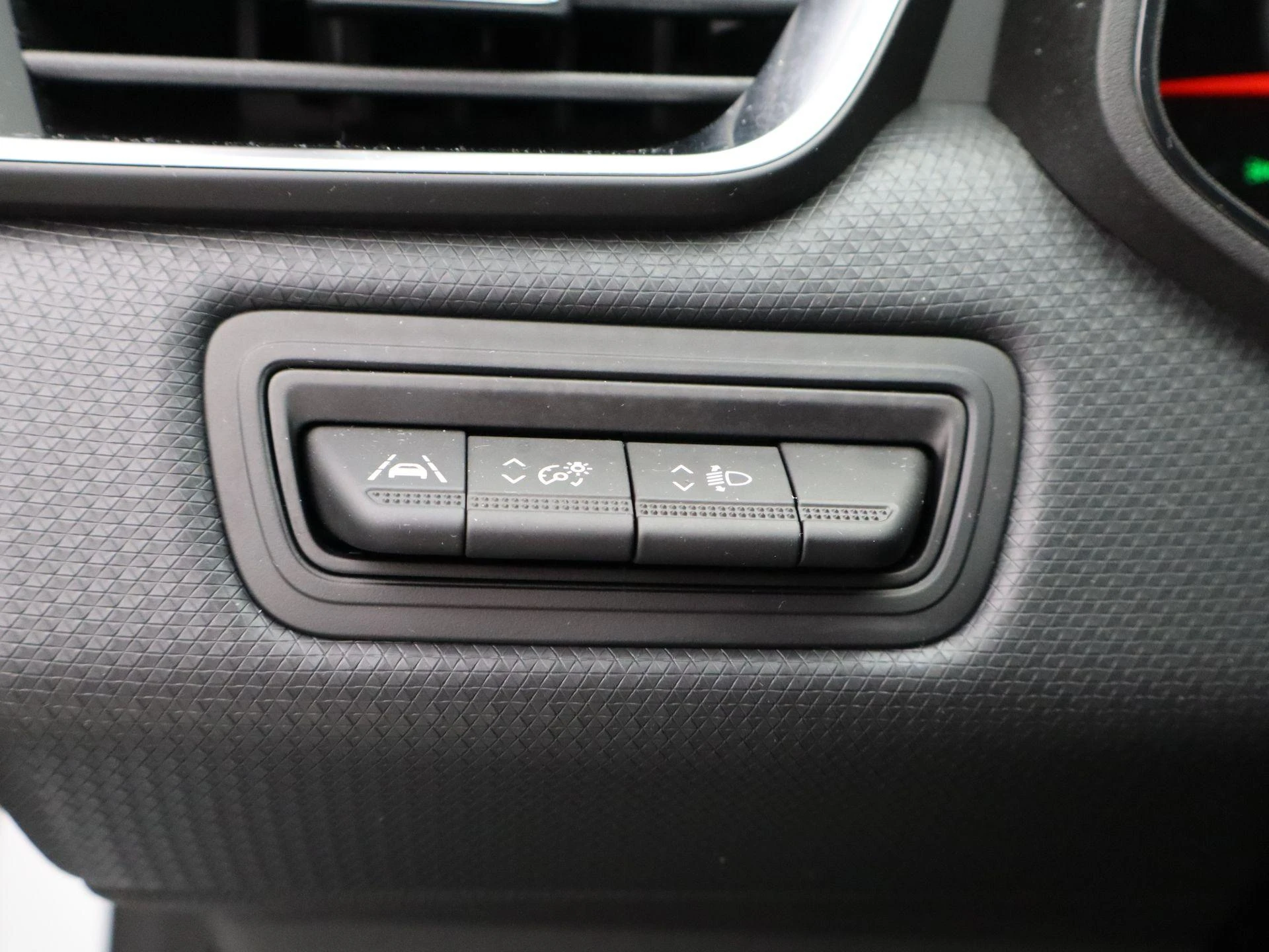 Renault-Clio-image-21