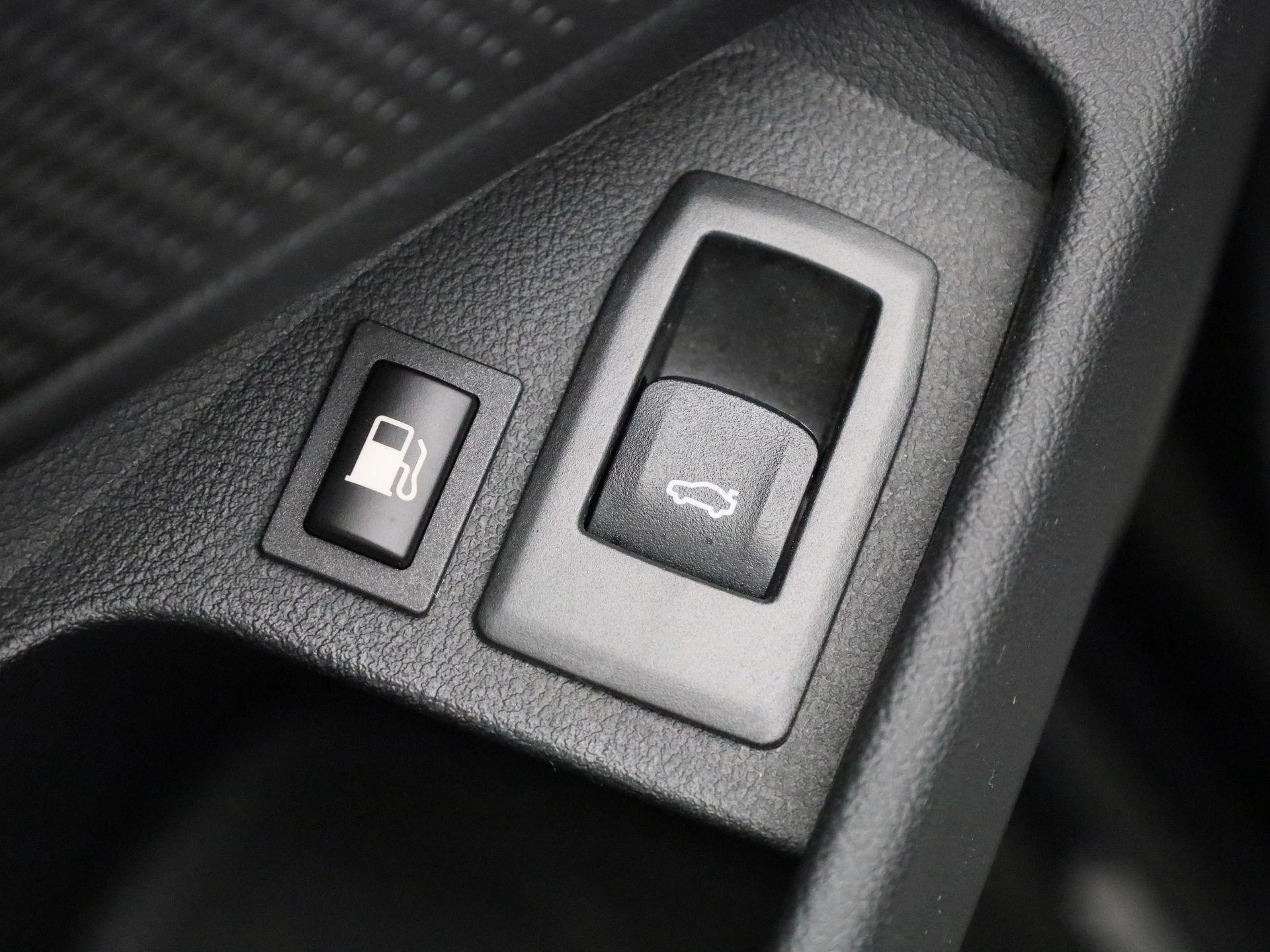 BMW-3 Serie-image-31