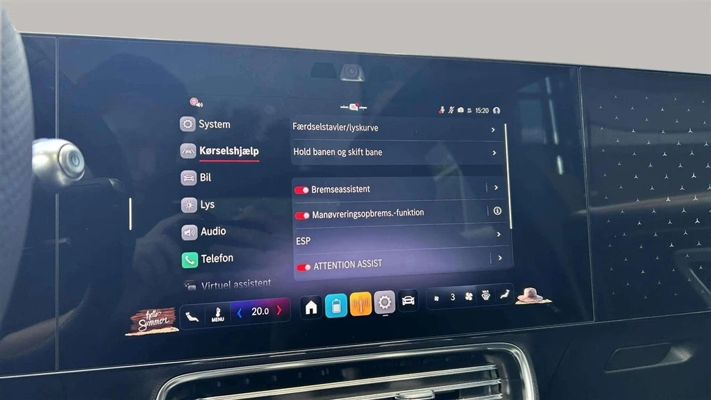 Mercedes-Benz-CLA-image-16