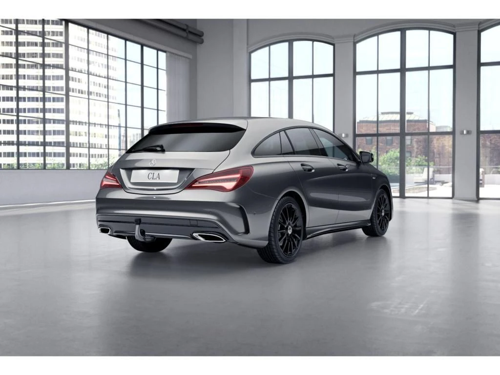 Mercedes-Benz-CLA 220 d-image-2