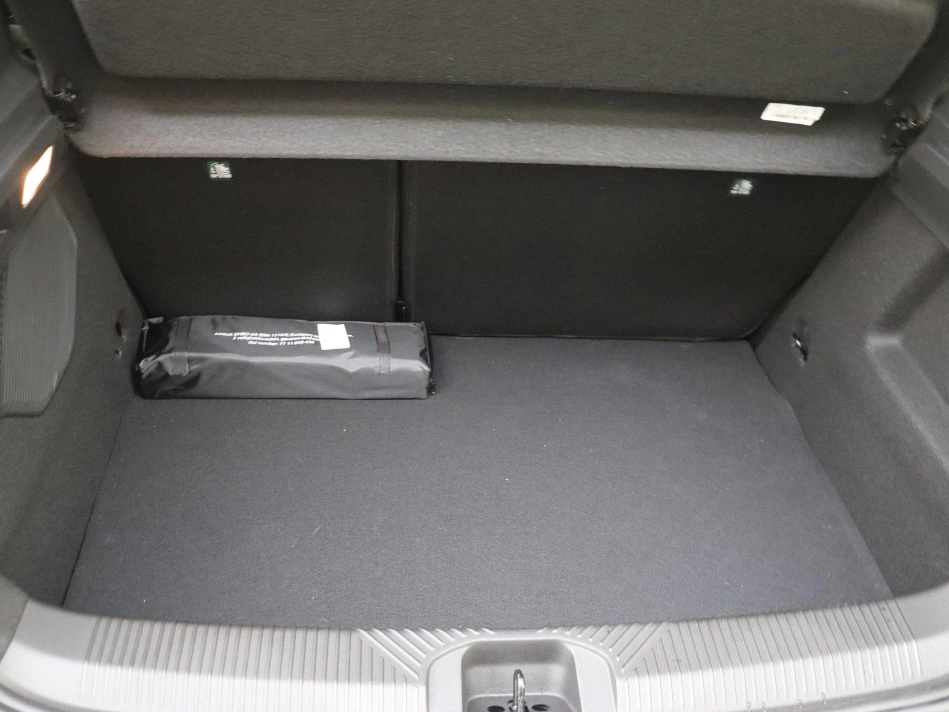 Renault-Clio-image-22