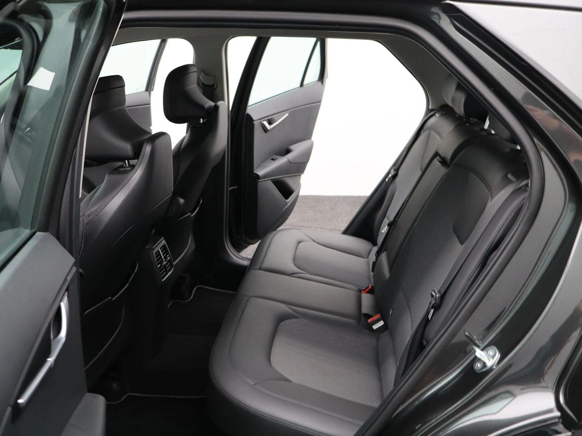 Kia-Niro-image-13