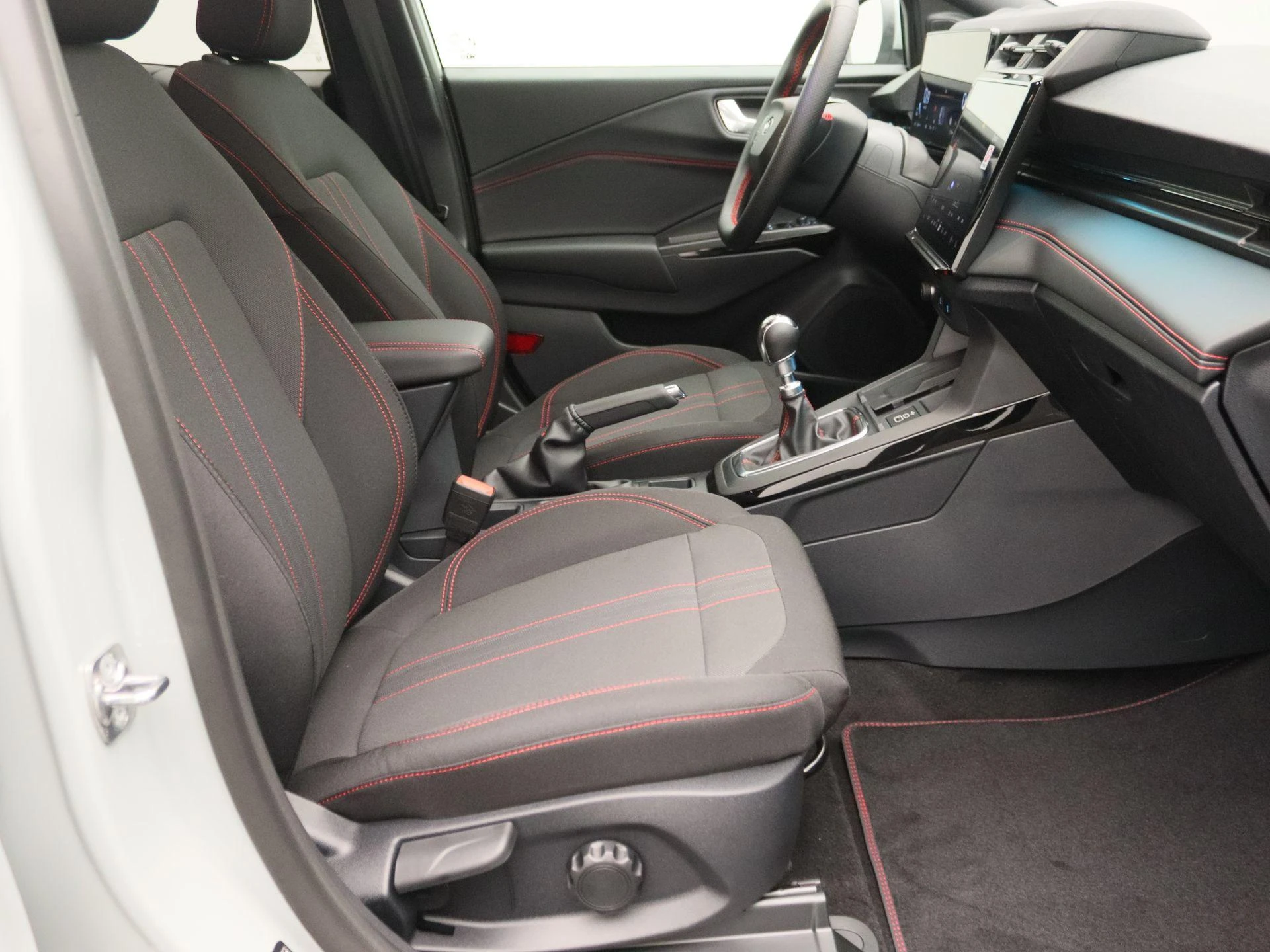 Ford-Puma-image-23