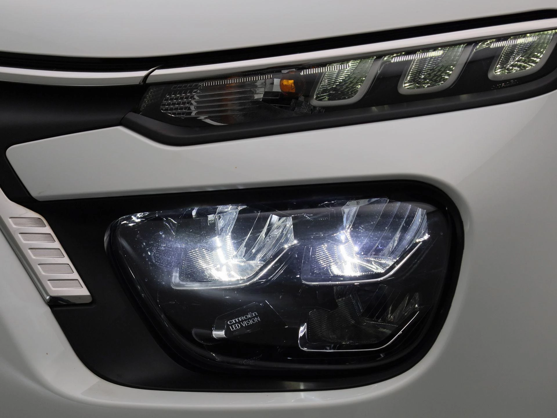Citroën C3 1.2 PureTech Navi | Carplay | PDC A