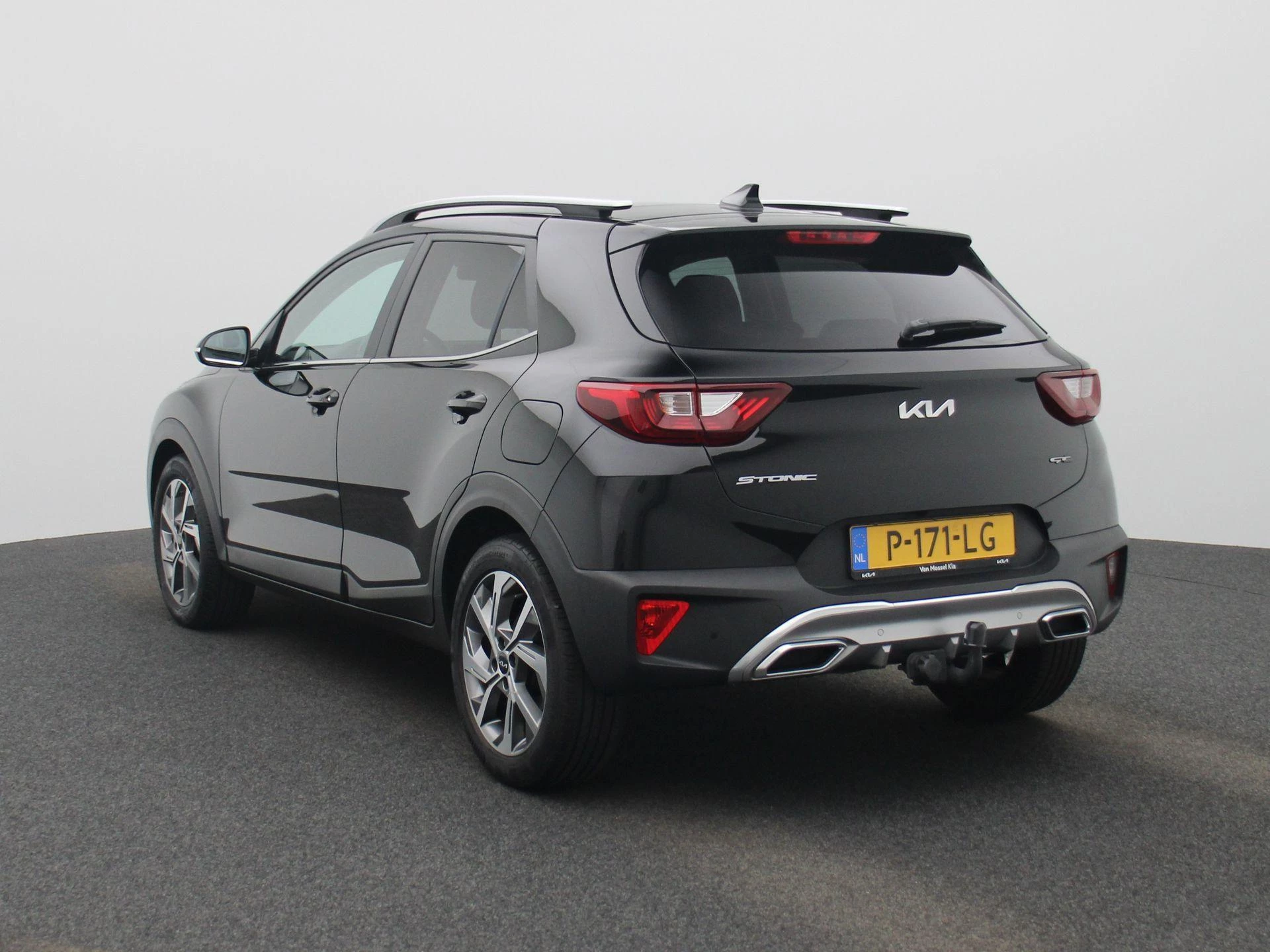 Kia-Stonic-image-1