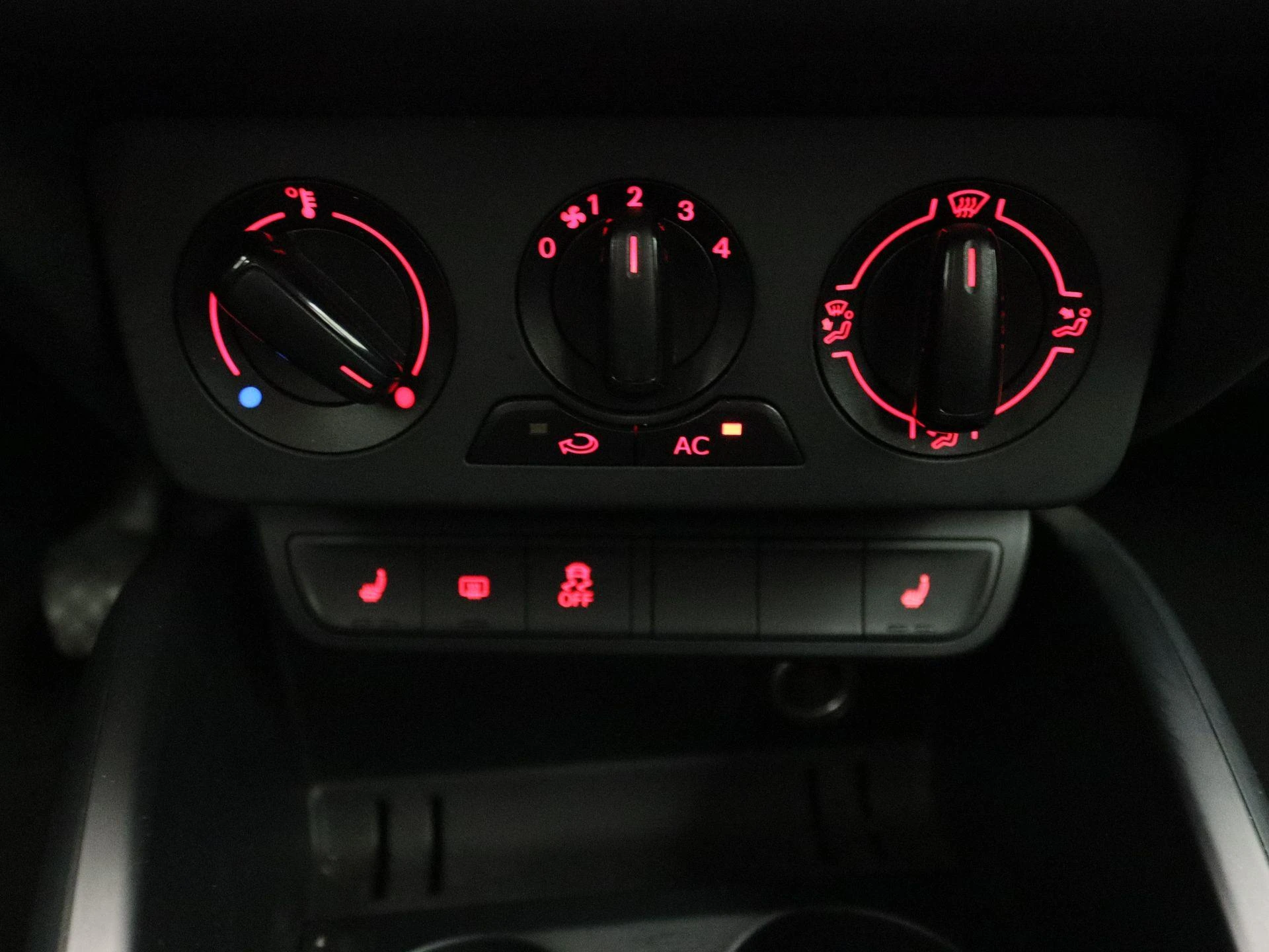 Audi-A1 Sportback-image-11