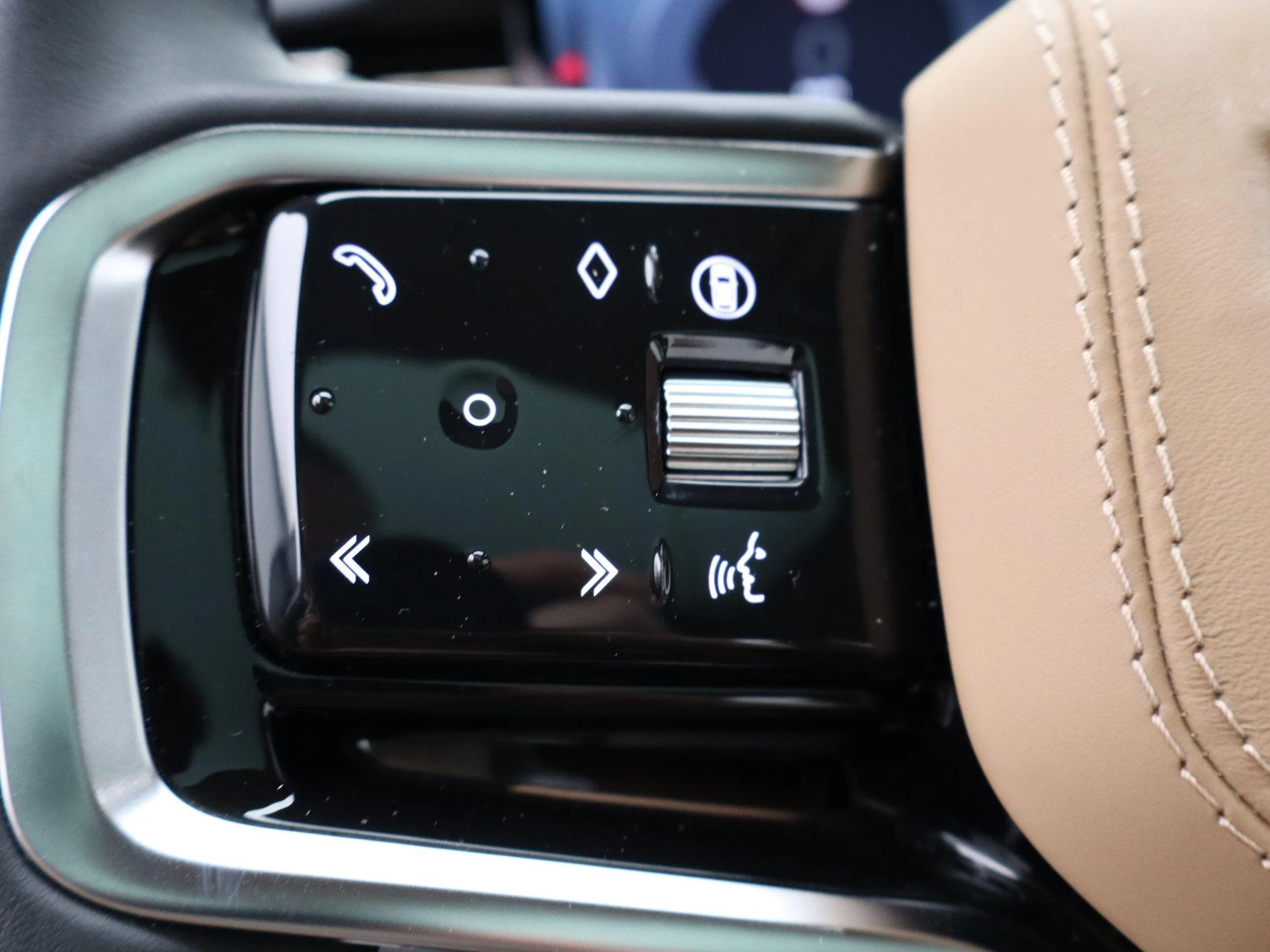 Land Rover-Range Rover Sport-image-26