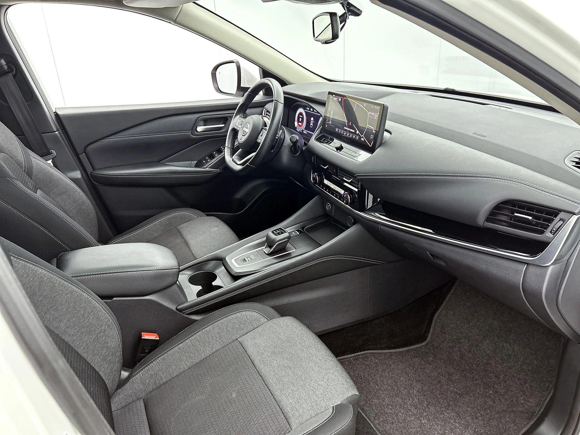 Nissan-QASHQAI-image-21