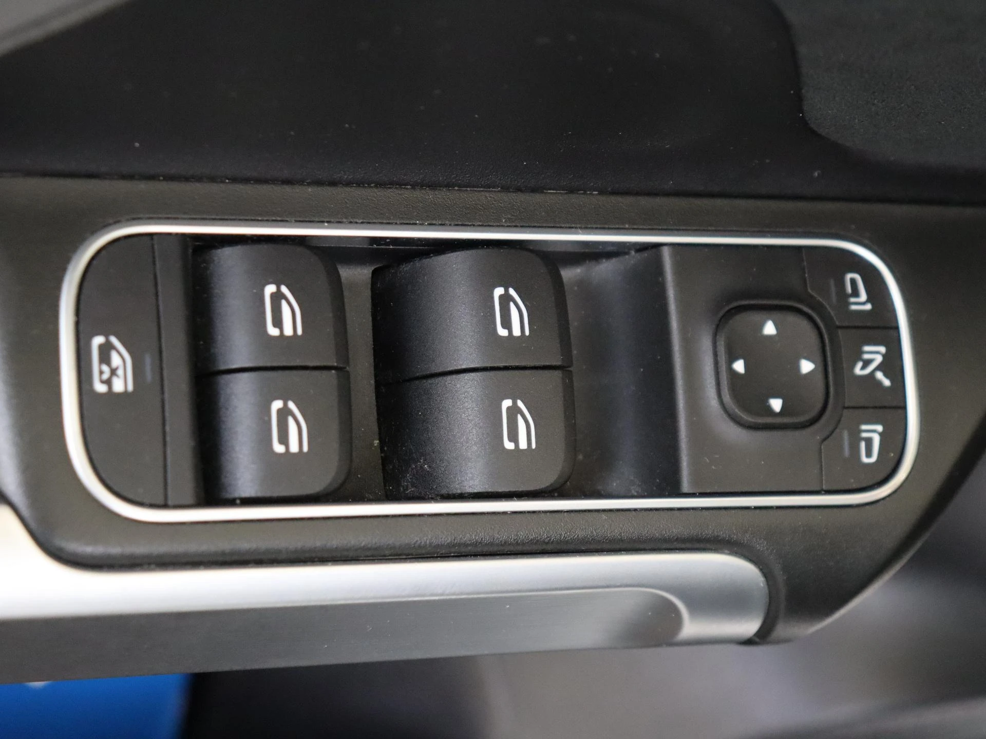 Mercedes-Benz GLB 180 Business Solution AMG
